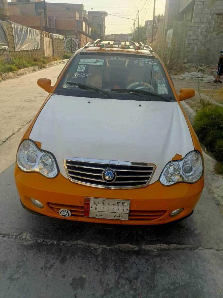 سياره سيكي موديل 2011للبيع كاربون بانزين ساقط وشرط وكاله وتحويل وعليه هيئا 60الف تقريبا ومابيه غرامات صفر وبيه صبغ حزام جماليه نظيفه محرك نضيف ومكينه جديده السعر 40ورقه وبيه مجال الشراي يتواصل ع هذا الأرقام 
***********
***********
