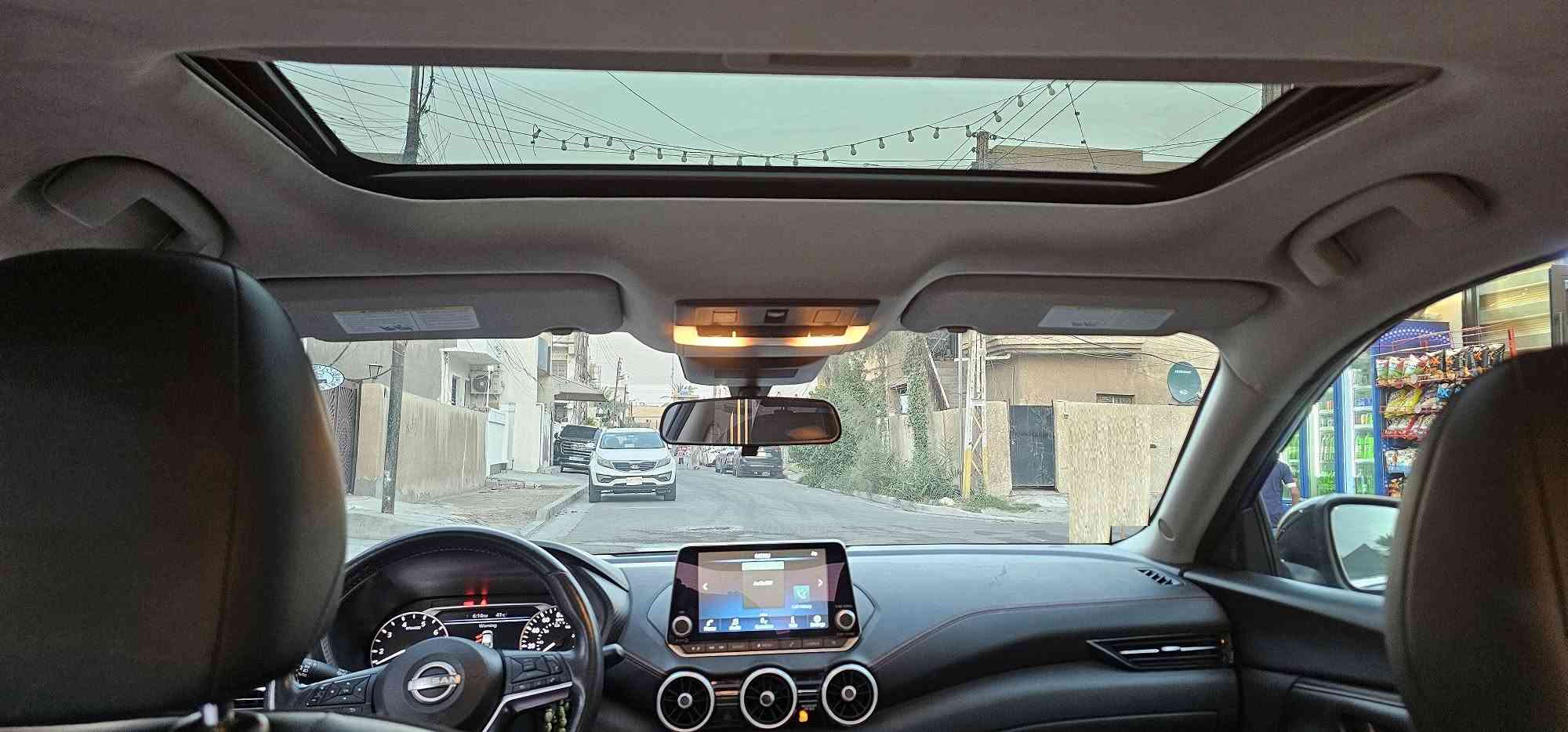 السلام عليكم .. نيسان سينترا موديل 2024 فئة SR فول مواصفات للأخير ..
مايحتاج أذكر مواصفاتها .. كلها واضحة من الصور 
ماشية 20 الف ميل ..

رقم أربيل بشرط التحويل ..
الضرر : 3N1AB8DV1RY285848

 السيارة بدون صبغ فقط تبيدل قطع .. ( الصبغ فقط شوية بالدوسة ) صورة مرفقة مكان الصبغ 

السعر 148 وبيها مجال بسيط 

مكان السيارة بغداد / الغزالية 
للأتصال على الرقم ***********
