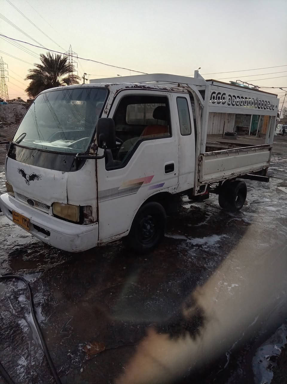 سلام عليكم كيه فنتيره 97 سته جنكال رقم اصفر تحويل  رقمها بابل كير مكينه مكفولات تخم تاير جدد بيها خياسات بس بل دواير سياره خير من الله مكاني بغداد الشعله تصال على الرقم *********** السعر ٣٥ وبيها مجال
