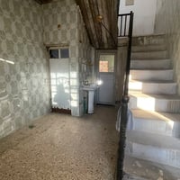 الشعب السريدات المربع الثانية • ٩٠م • طابق ونص