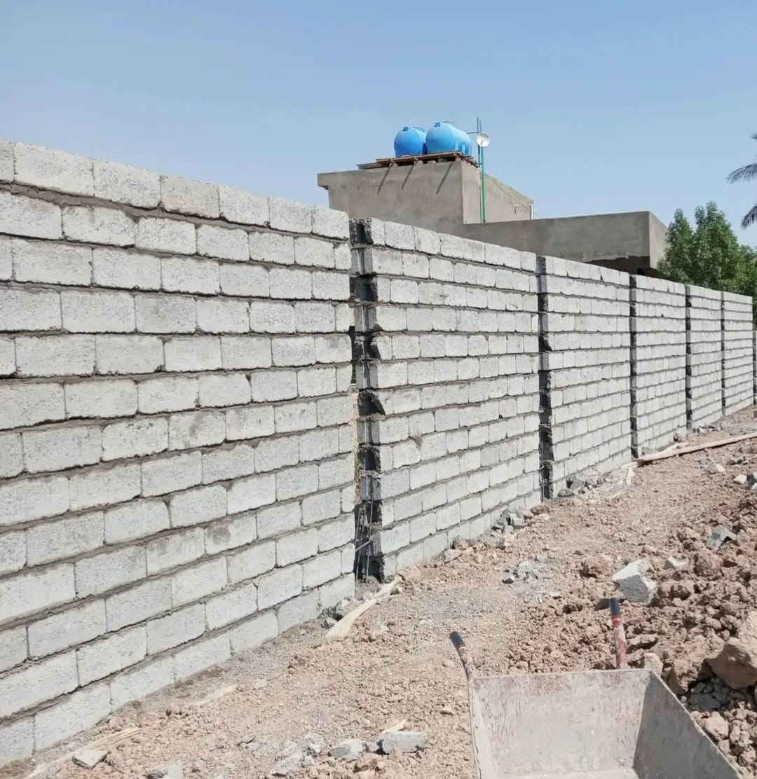 كادر بناء بلوك_ فرمستون_ نشتغل سياجات_ منازل_ شقق مسابح _ مزارع  دقه في العمل ونضافه وسرعه  للأستفسار مراسله الصفحه او اتصل ***********واتساب
