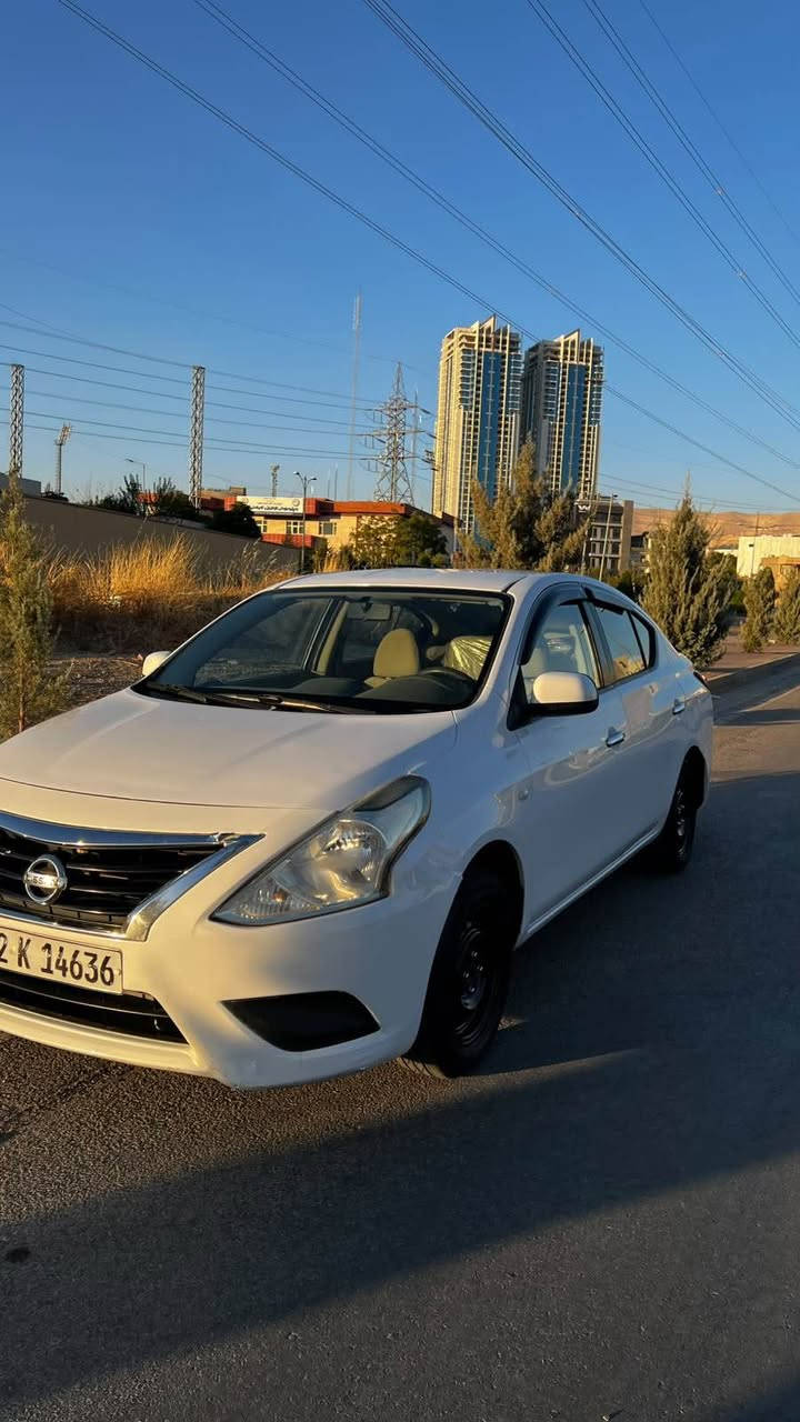 سلاوی خواتان لیبی 🇱🇾
🚗 نیسان لاکشمبای
📅 مۆدێل: ٢٠١٥
🛣️ ڕۆشتوو: ١٣٠ هەزار کیلۆمەتر
⚙️ گێڕ: مەکینە بەشەرت
🎨 بێ بۆیاخ
🔧 بێ چال
✨ نموونە لە جوانی
📍 ناونیشان: سلێمانی
📞 ژمارەی پەیوەندی: *********** السليمانية, العراق
