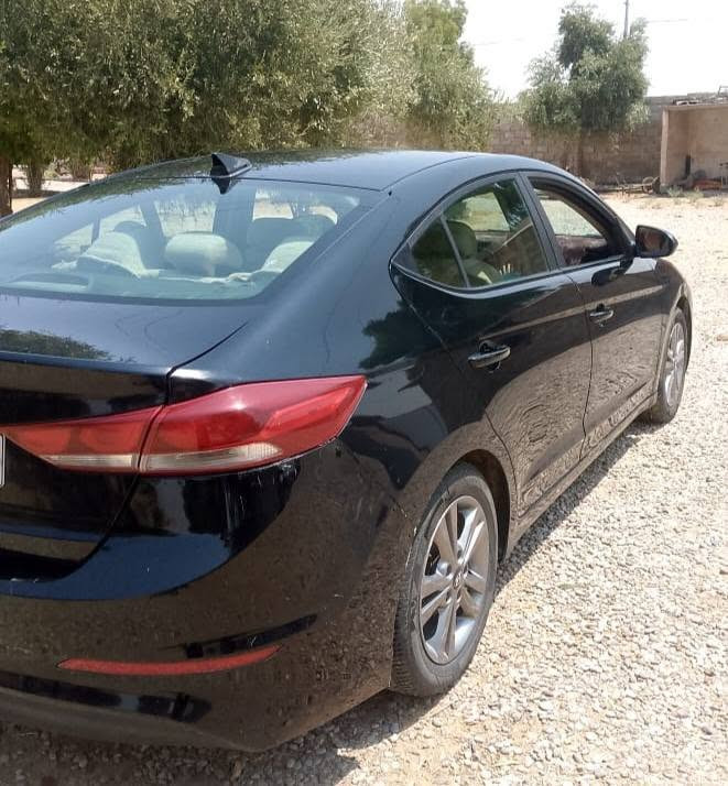 النترا 2017
رقم اربيل بسمي سنوية 29 
نص فول
محرك 20 دوش ما مفتوح 
كير AT 
تحكمات ستيرن
شاشة بلادية وكامرة 
تبريد + تدفئة 
طخم تاير جديد
باتري جديد
الضرر باب السايق تبديل + باب خلف السايق صبغ بالحافة من جوه + بيها مكان بارد مذكورة بالسونار مع الصور 
السعر 110وبيها مجال 
المكان الموصل / نمرود 
للاستفسار خاص او 
***********
