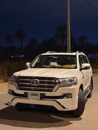 لاندكروز • ٢٠١٧ • رقم بغداد
