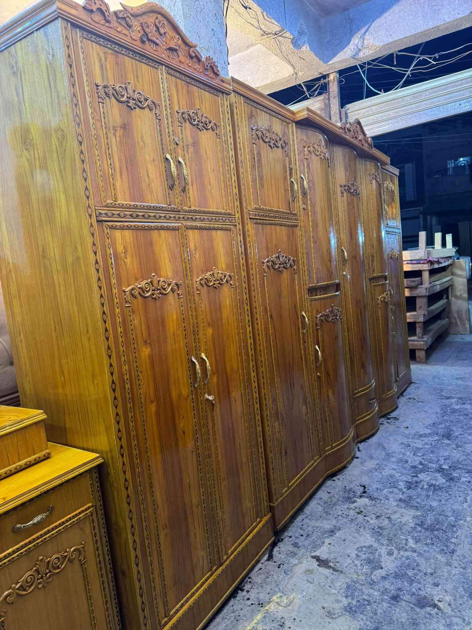 معرض السجاد للأثاث
غرف ٥ باب مستخدمه استخدام جدا قليل نظافه ٩٥ ٪؜شغل مرتب وحلو ترهم للعرسان /للحجز والاستفسار الاتصال /***********☎️
