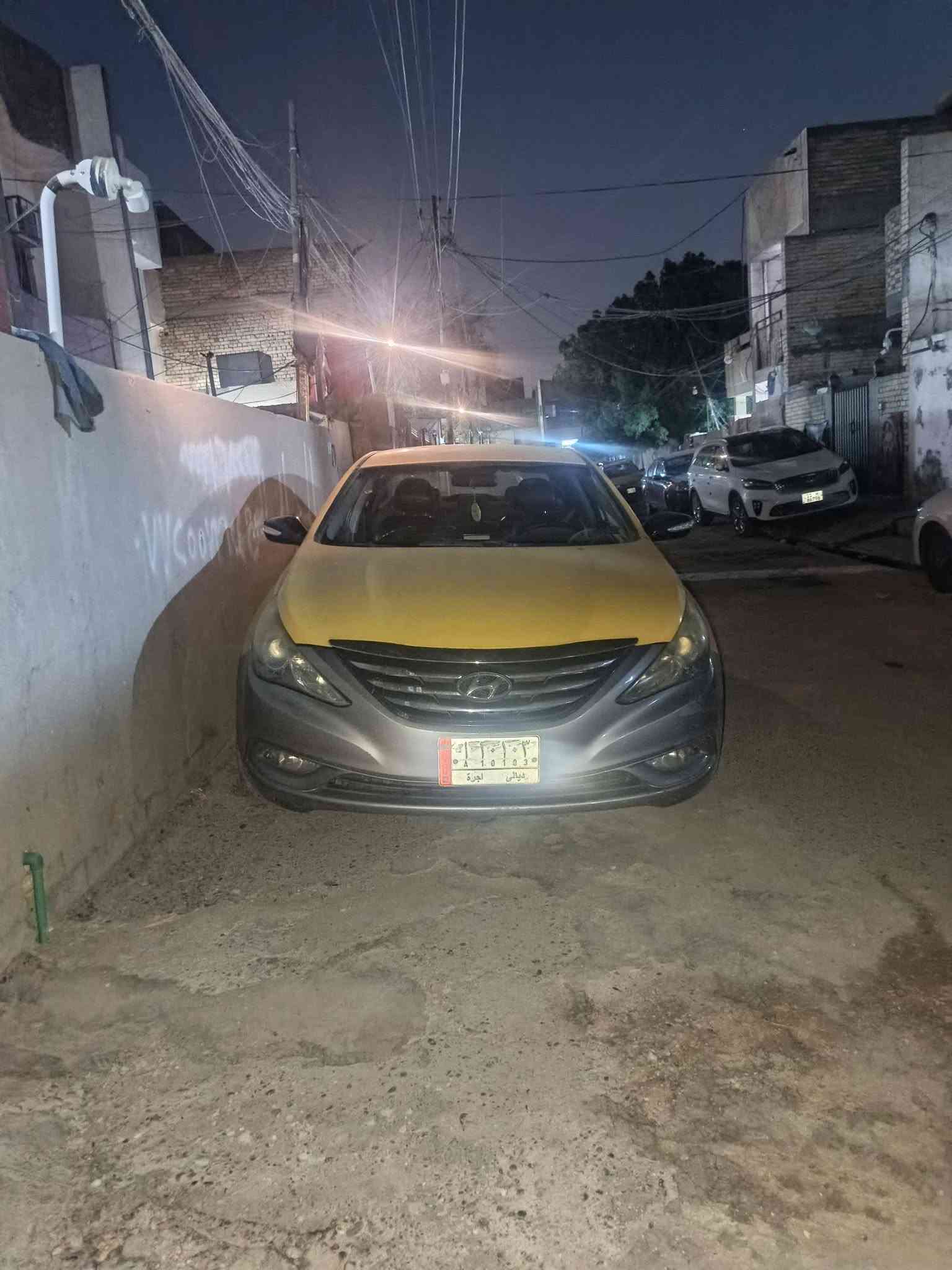 سوناتا موديل 11
السيارة تحويل مباشر
رقم اديالى مشروع 
السيارة كاملة 
عوزهة صبغ صبغتهة مو حلوة 
بيهة ظربة بلصفحة مصلحة بس صبغتهة مو حلوة 
السعر 65 $
وبيهة مجال حك الجية 
رقم *********** واتساب راسلني وبلخدمة 
تجي وتكلبهة وشوفهة وتقتع الة أسلم افلوسك
