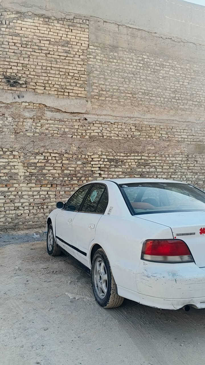 سلام عليكم مسيوبوشي مكينه كير بلادي اوتماتيك طرف ثالث وكاله فقط صدر نضيف تخم تاير جديد حداديه نضيفه دوشمه جديده رايدها ب16مكاني بغداد المدائن *********** تم اعاده نشر
