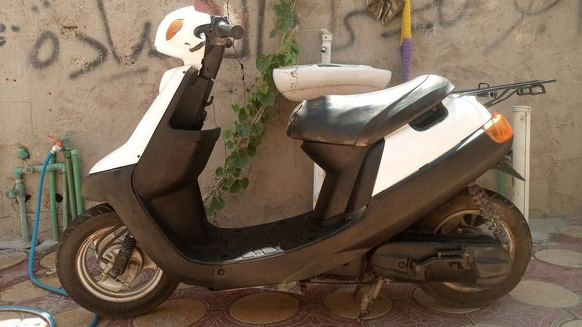 دراجه بطه دبل سكليتر دراجه كفاله عامه مكينته مفتوحه مره وحده كهربائيات كله شغاله اادراجه تجي تشغل وتروح نقصه فقط باتري السعر ٢٠٠وبيه مجال المكان نجف ***********
