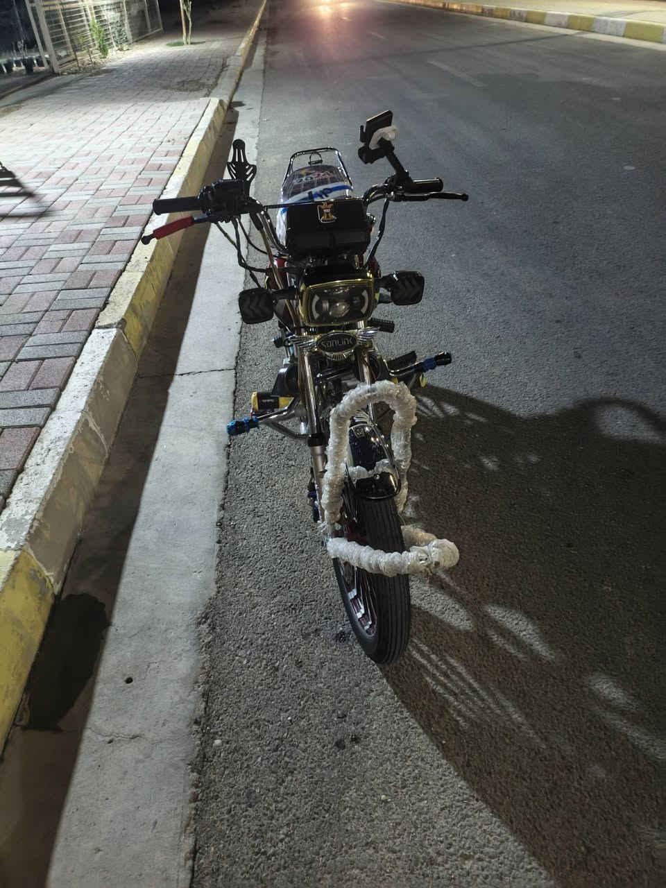 عليكم دراجه للبيع سونك موديل 24 شكل ال 25 محرك 200 كهربائية كلهه شغاله اي شي مابيهه كامله سعر 825 وبيهه مجال ‏‪***********‬‏
