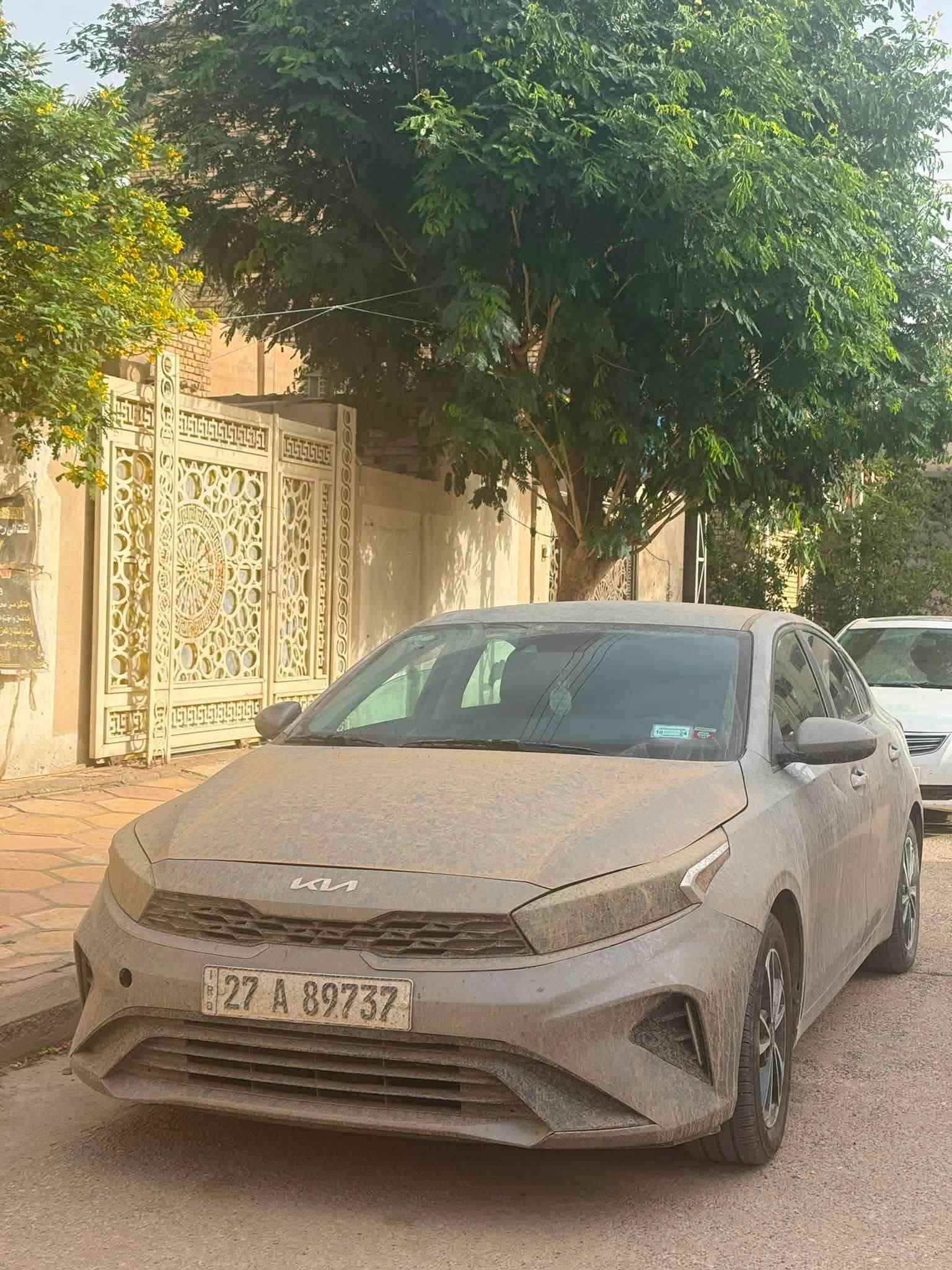 � المكينة 2.0
🔹 دخول جديد وعلى إيدي 
🔹 السيارة جديدة بمعنى الكلمة ونظيفة جداً.
🔹 الحادث جاملغ جانبي فقط، بدون أي ضرر يُذكر.
🔹 جميع الإيرباكات سليمة، ما مفتوح أي إيرباك.
🔹 السيارة كفالة. 
لايت زرع عدسه ثليجي لايت خير من الله 
🔹 وكالة عامة، والسيارة نظيفة وتستاهل المشاهدة.

🔥 السيارة لليدور على النظيف، والفحص خير دليل السعر
 ١٥٥$ مجالها حق جيتك 

📞 للجادين فقط، والله يرزق الجميع 
***********

نص مكتوب في الصور:
- BidFax.info