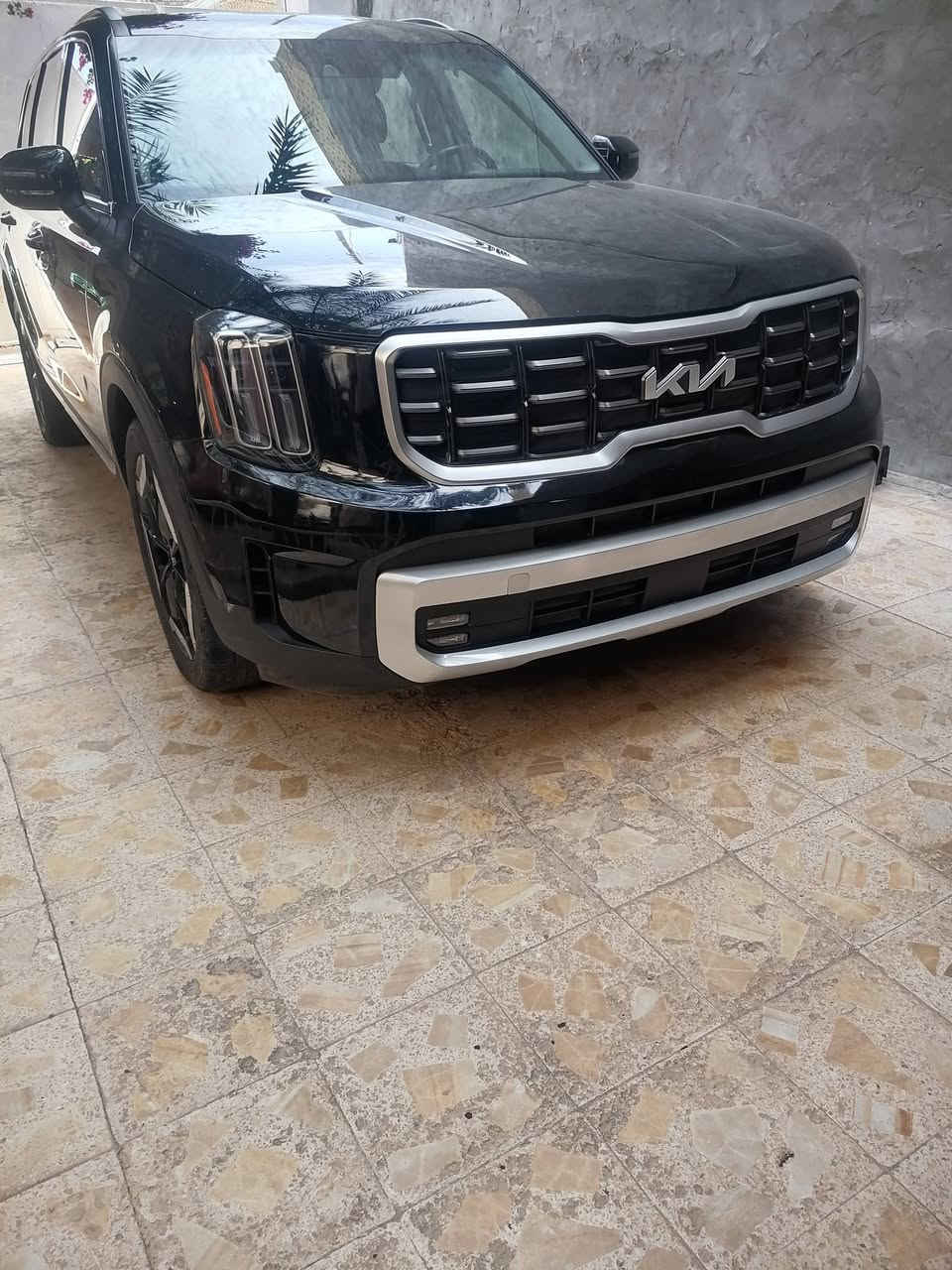 السلا م عليكم تلورايد ٢٣ مواصفات s بدون تبديل صبغ باب خلف السائق وصبغ نص الصندوق بدون رقم حره سعر ٢٣٥ ورقه ت ***********

