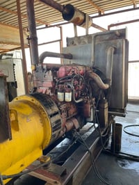 مكينتين أفيكو • 350KVA • شغالات