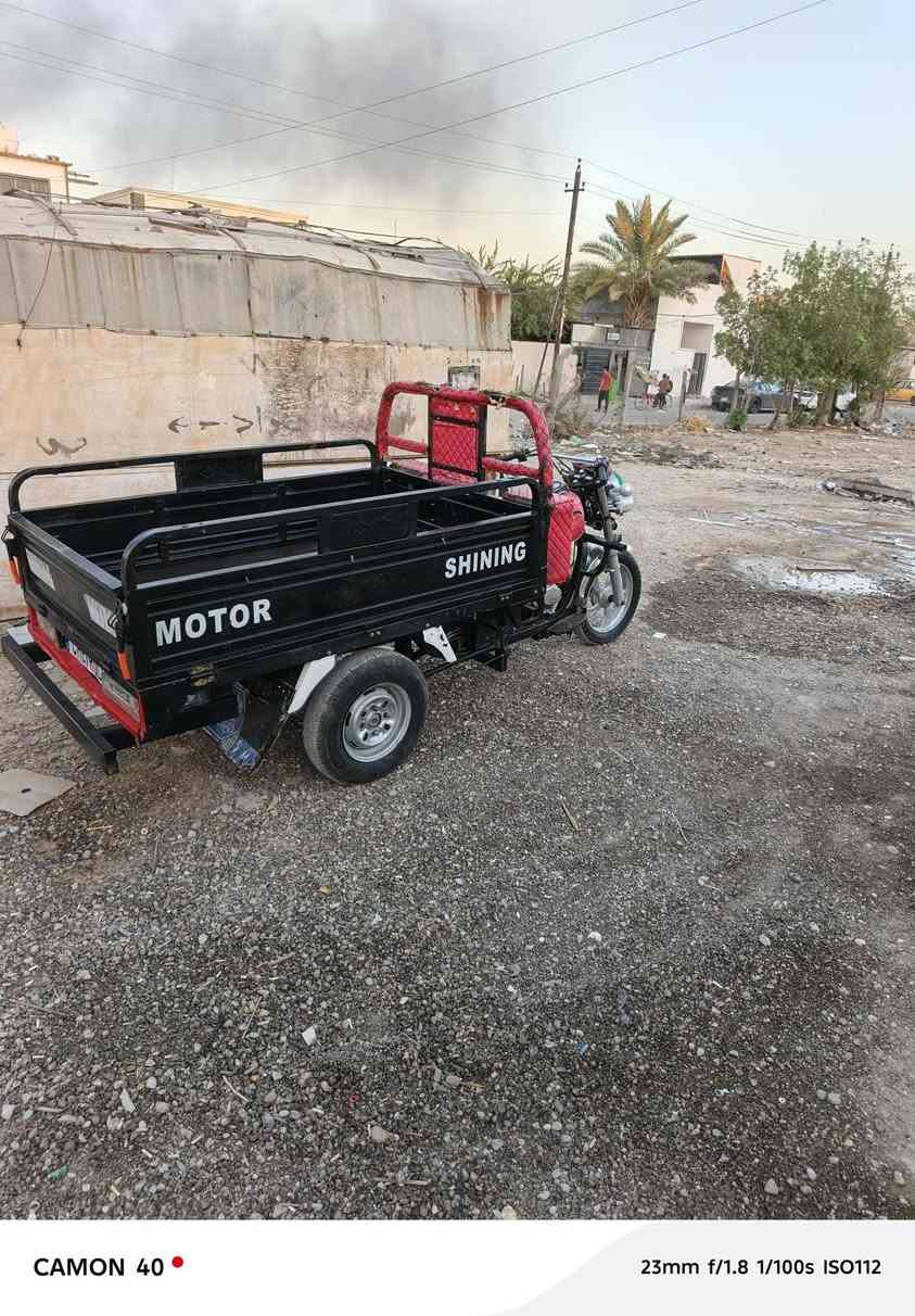 سلام عليكم من رخصة مدير الكروب ستوته جديده موديل 24السعر 1,900وبيهه مجال قليل مكاني بغداد الشعب هاذا رقمي بي واتساب ***********,
