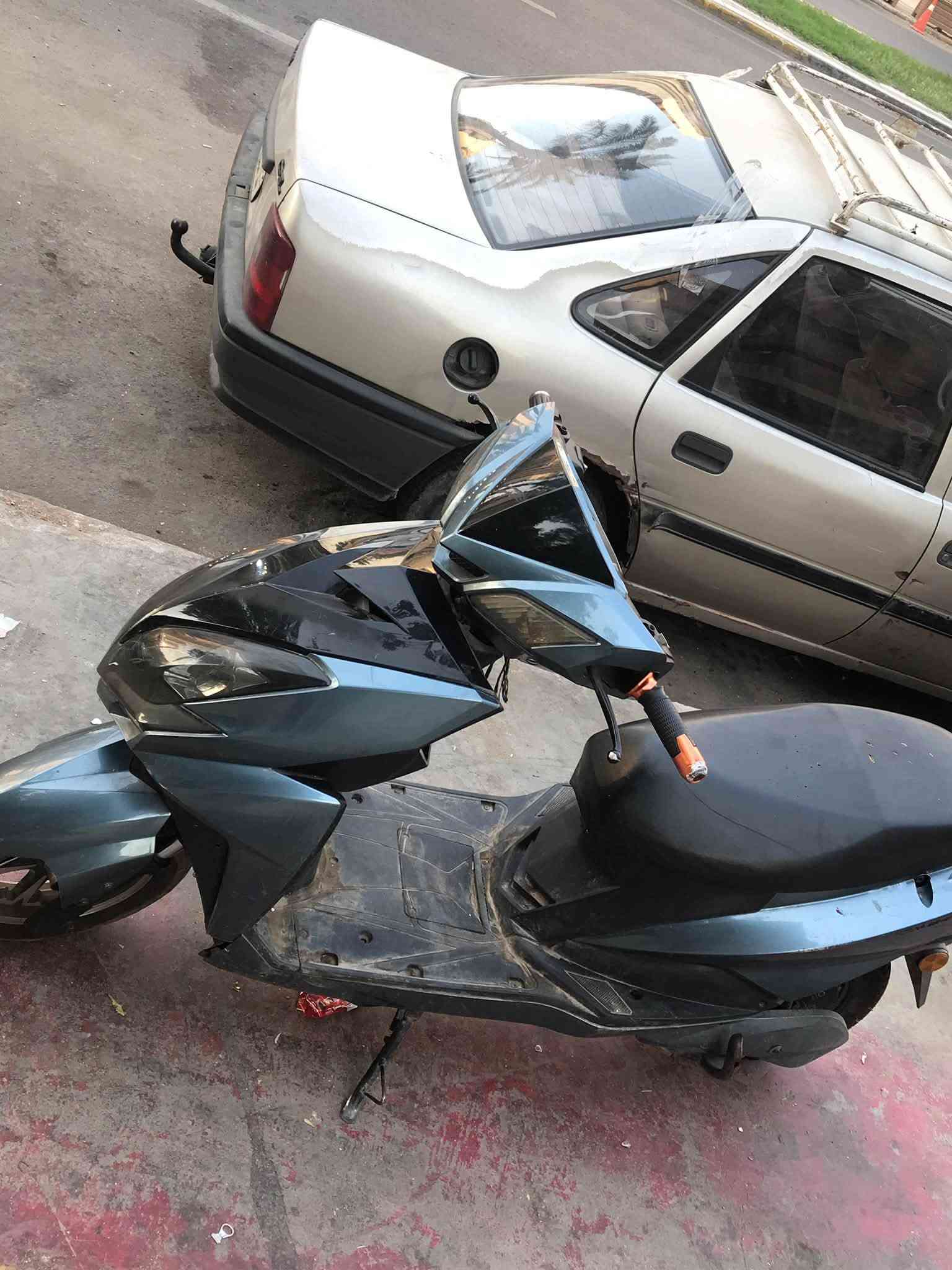السلام عليكم للبيع دراجه سكنس نظيفه مابيها نقص شغل واطلع عنوان الدراجه بغداد الكرخ السعر 310 وبيها مجال ***********
