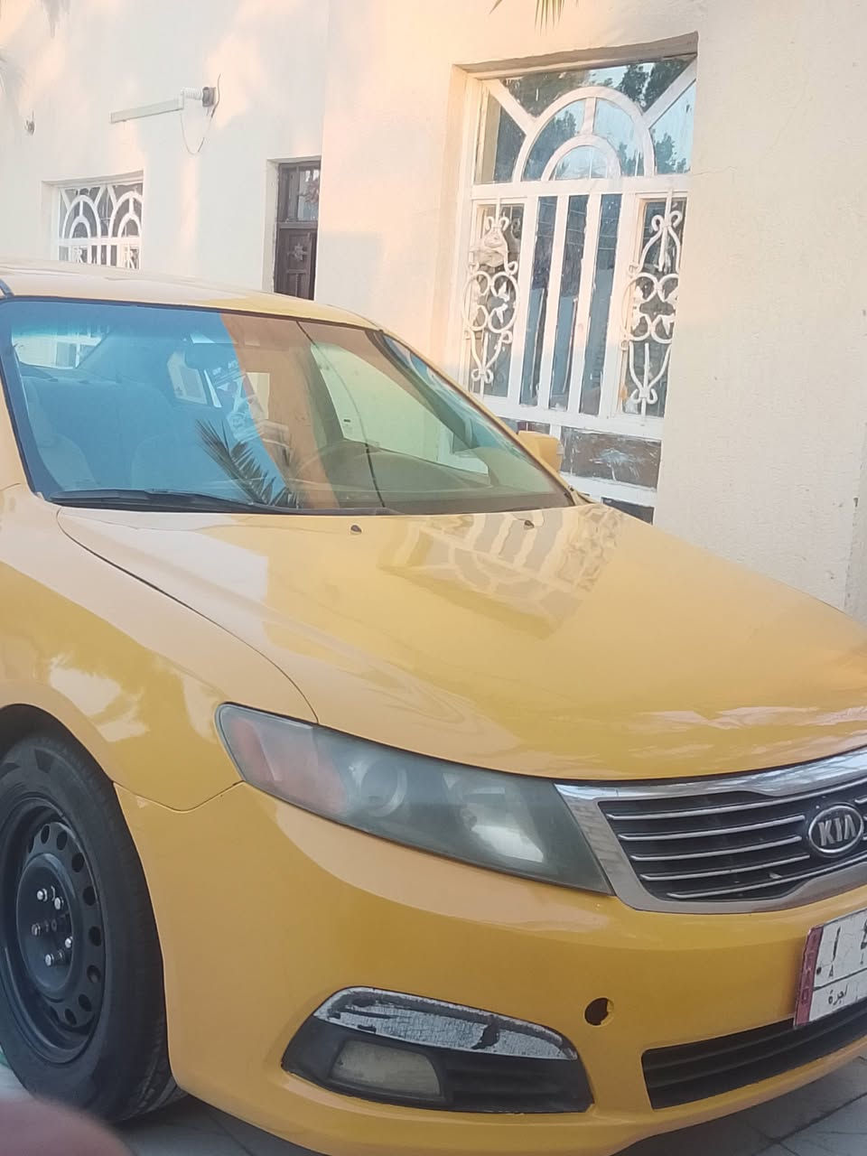 سلام عليكم سياره اوبتيمه موديل2009وارد امريكي السفسار عل رقم  ***********@
