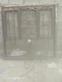 شبابيك • ٣ قطع • للبيع