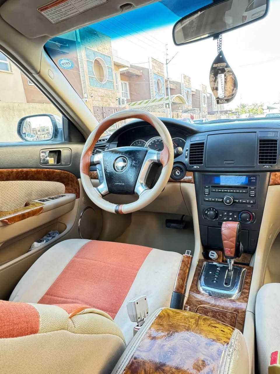 سلام عليكم
شوفرليت ابيكا موديل 2009
بيها 4 قطع شرط بدون دواخل 
سياره جاهزه تبريد كير محرك كله شرط 
سنويه جديده ب اسمي التحويل ثاني يوم
سعر 65 وبيها مجال 
مكاني تكريت ***********
