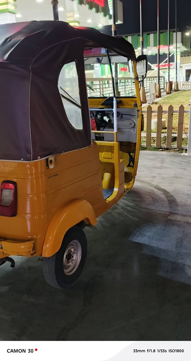 السلام عليكم ورحمة الله
تكتك موديل 2020
المصطفى
تكتك خير من الله جديده
للبيع..
مكانه مدينه الصدر
للتواصل ***********
