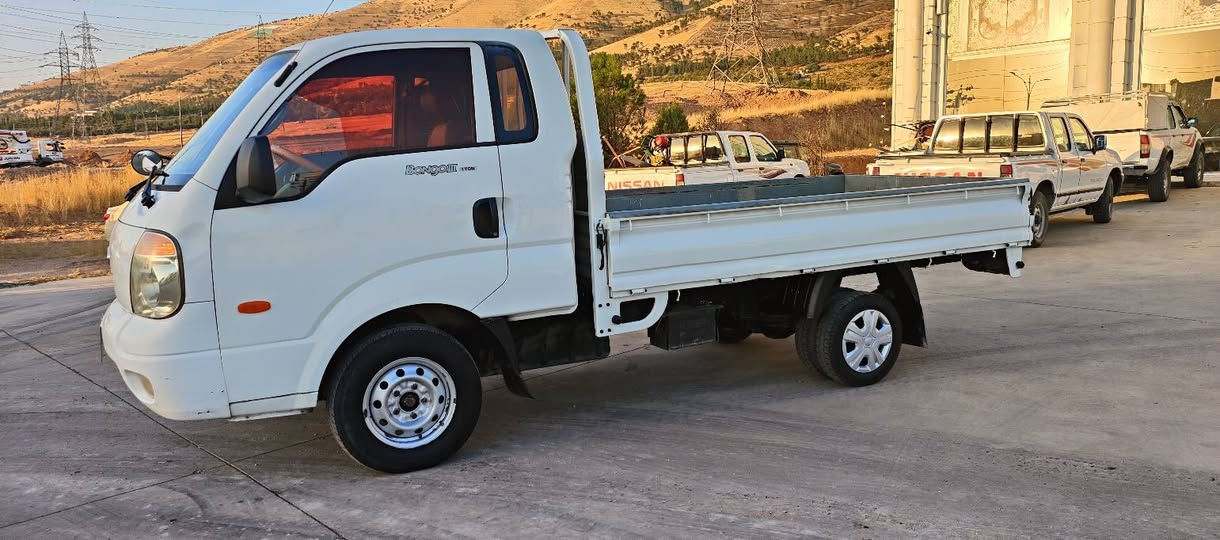سەرەتا بەناوی خوا 
کیا بیلاد 2009
سعری66گەڵا 
3000سوپەر مەکینە ڕەش
5دووگەمە 
شاشە 
سەلە 
کوشن هیتەر 
کارەبای بەسراوە 
ناوبودی بەسراوە 
قەترە غای زینییە 
6تایەی لوک 
تایەی دووای کراوە بە13
لێنە خوڕاو خۆت دەستی یە کیت
کامل جایز 
***********
***********
