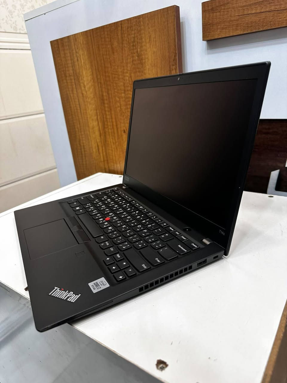 لينوفو T14s • كور i7 جيل 10 • 16 جيجا