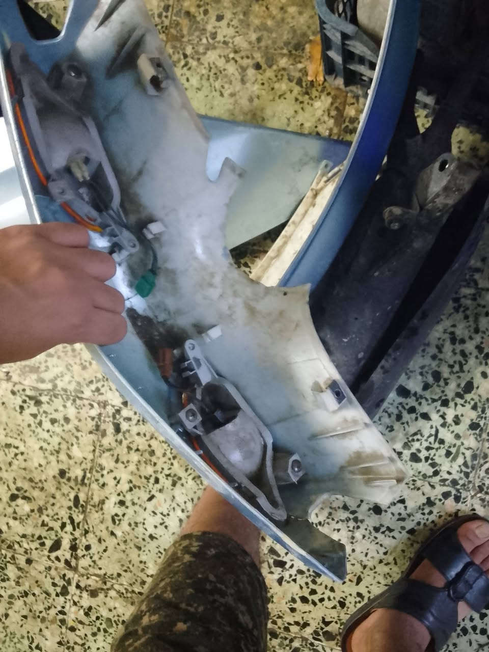 سلام عليكم غراض دراجات نضيفه
كفرات بريز سعرهن35الف دينار نضيفات مازده بك لايت اشاير موجودات 
بجم ثعلب سعره 3الاف دينار ليط نضيفه بس لي بل نص طكت
عقل يمكن لو عدله لو سكنس نثيه شغال سعره 15
عداد اصلي مال عدله رمبه شغال سعره 30
حاضن ثعلب سعره5 اصلي 
مكان بغداد حي العدل شارع ربيع رقمي***********

