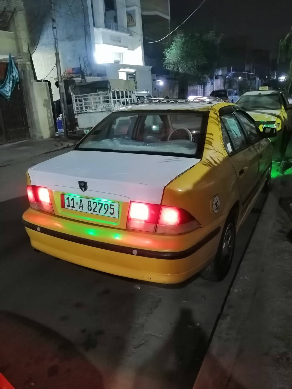 سمند • ٢٠١١ • قسط العبيدي