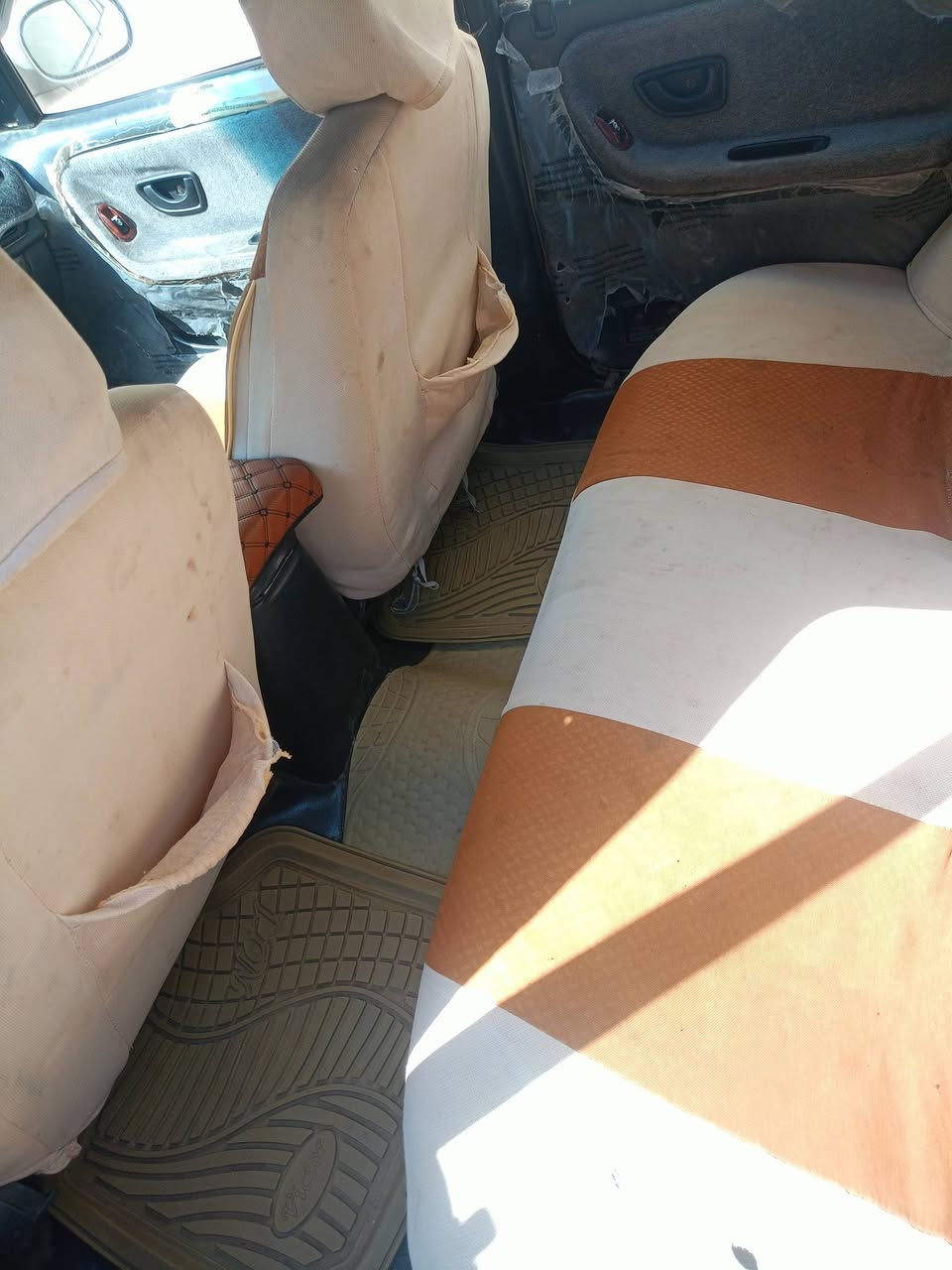 سلام عليكم سوناته 2مديل 95رقم ديالى سنويه لا 30كير اوتماتيك جديد تبريد شغال تايرات جديد سنتر لك شغال سياره مال جناي خير من الله سعر 45ستفسار عل رقم ***********مكان بلدروز
