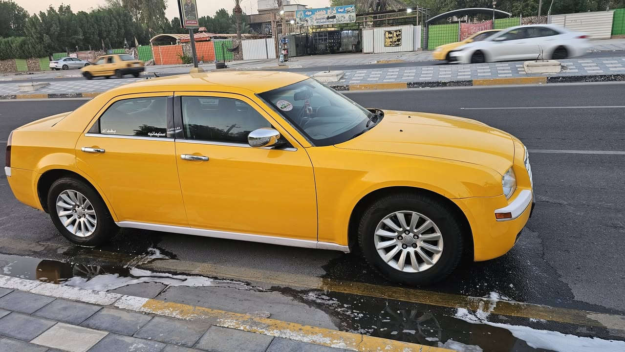 سلام عليكم أوباما موديل ٢٠٠٨ رقم كركوك مميز مصفره هيئة او غرامات مكاني بغداد حي اور مكينه 3500 اصل رقم الهاتف 
*********** ملاحظة السيارة بسمي تحويل ثاني يوم 
بيع فقط السعر 100 $ بيه مجال

