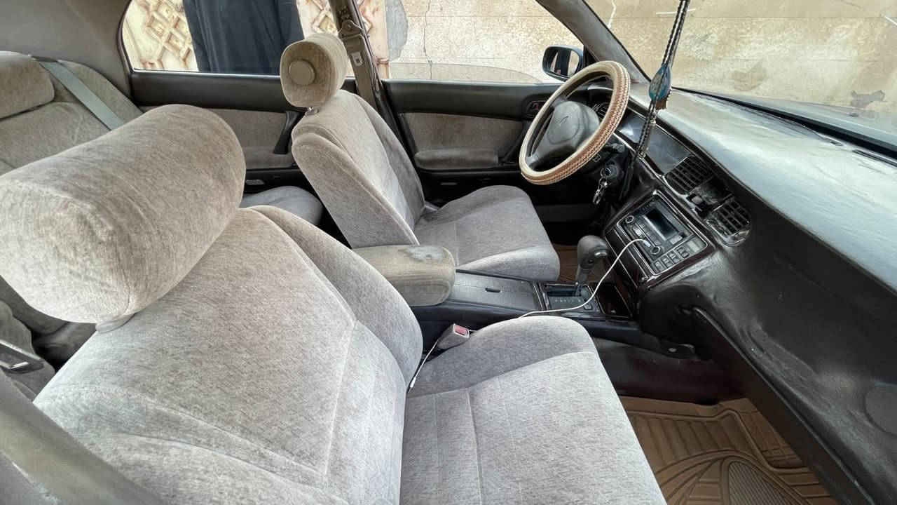 سلام عليكم 
سياره بطه للبيع
 مديل94
مكينه ثنين ونص وكير  كفاله
سياره مكفوله عيب شرعي
ونقل وكص شرط الفحص 
 حداديه جديده
 غرفتها كلش جديده
تبريد ثلاجه بيه ليك شرط
كمبريسر وفان شغال 
 تخم تاير جديد
 كهربائيات كلها شغاله
هورن بوش اصلي يابان
كراسي كهرباء
  لايت زنون  
 رقمها بصره الماني 
سنويه ساقطه  2019
 تريد مداور تريد وكاله 
السياره جاهزه 
السعر 37وبيها مجال 
مكان ذي قار گرمة بني سعيد
للاستفسار: *********** 
*********** سوق الشيوخ, ذي قار
