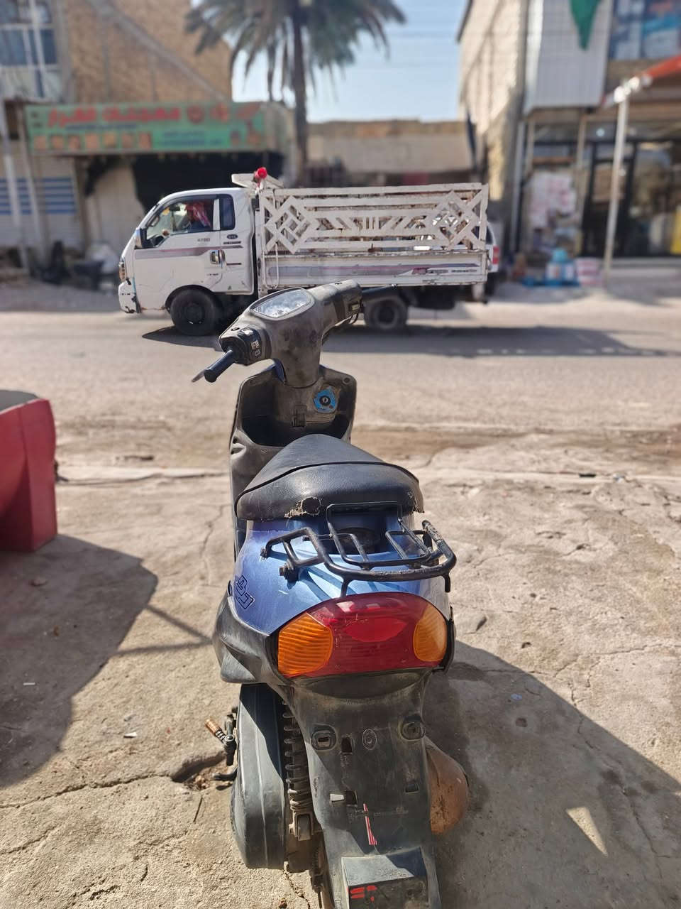 يوماهه لبيع مفتوحه مرا وحده
شلعه مشي فول 
اوراق
السعر200وبيه مجال قليل
***********
