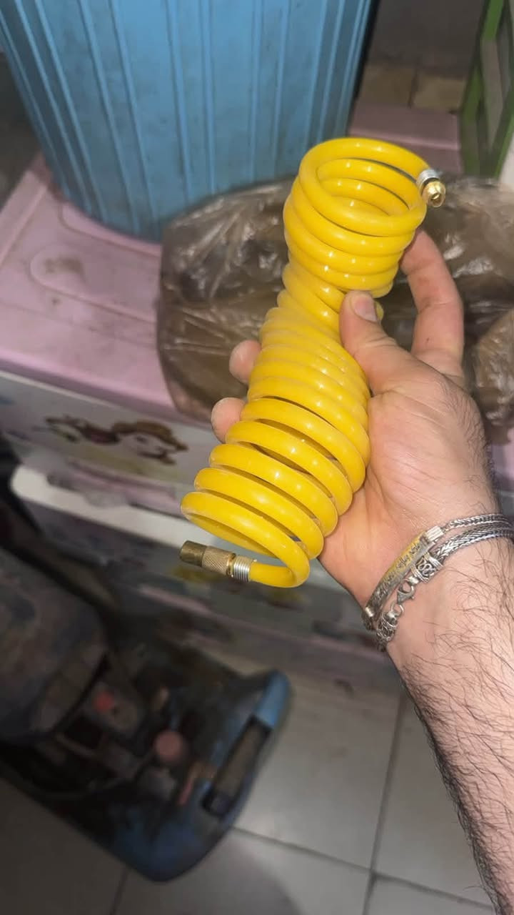 سلام عليكم
كمبريسر للبيع جديد ما مستعمل بس وصخ كامل هوة والصوندة مالته للبيع السعر ١٢٠ وبي مجال المكان بغداد البنوك الشراي يتصل ***********
