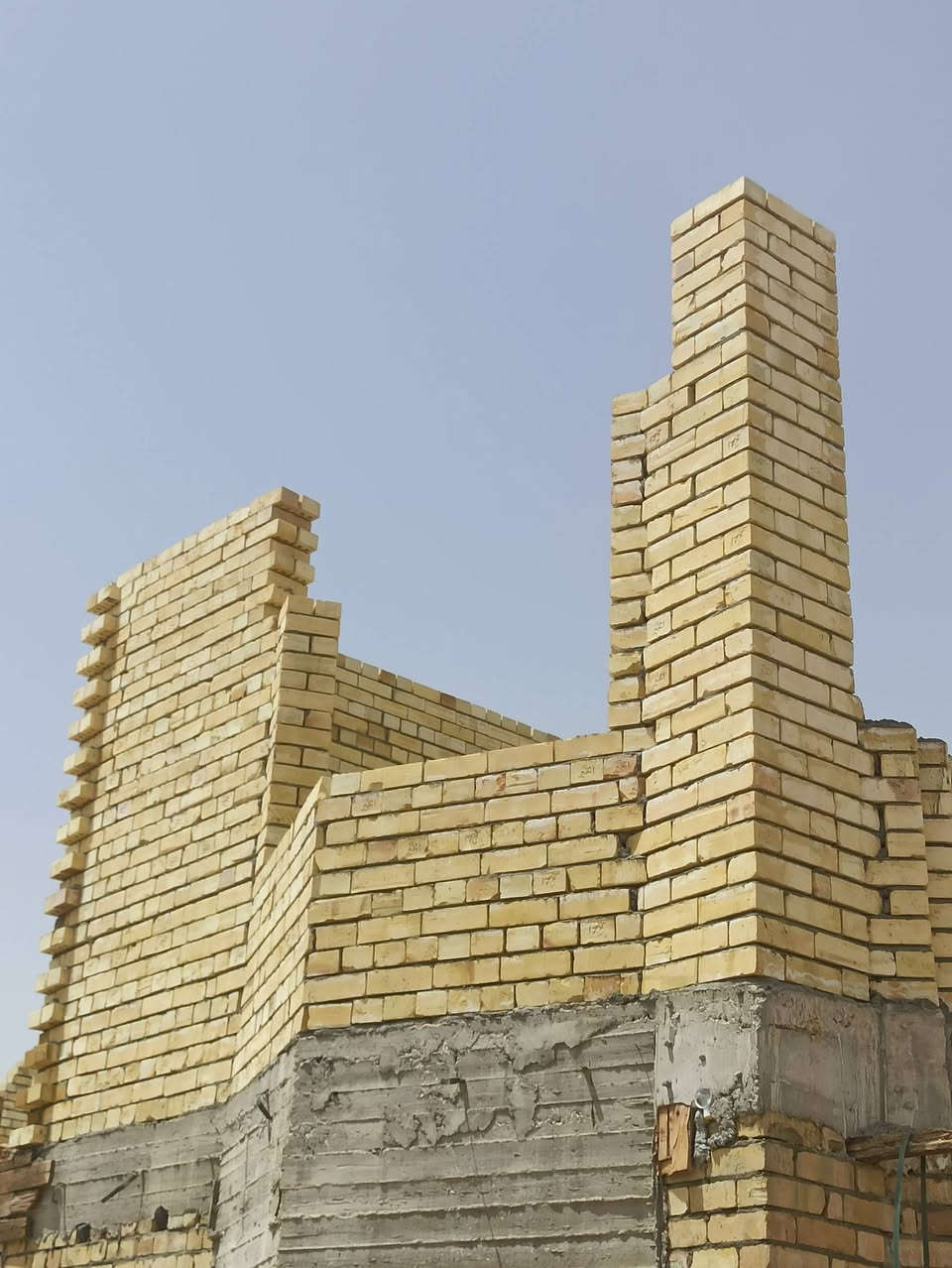 #كادر خلفات بناء 

يعمل بالمقطوعة (گبالة) او هيكل او تسليم مفتاح 🔑. 

لتواصل ‏‪***********‬‏ او ***********
#ميسان
#للبناء_والعقار
