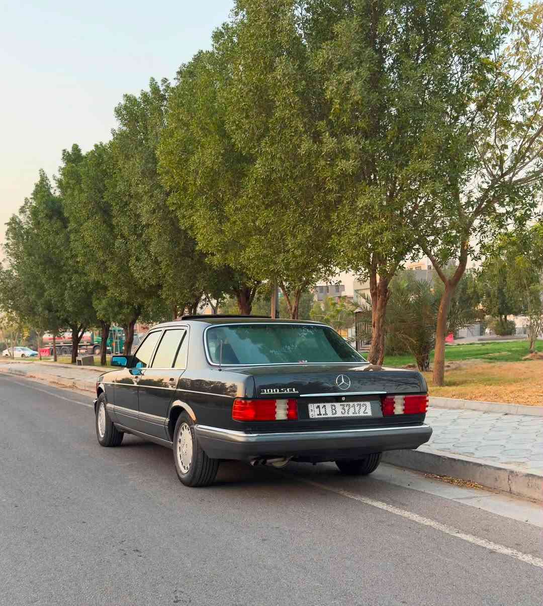 مرسيدس 300SEL 1990
فتحه 

برده دبل هورن 

كراسي امامي وخلفي كهرباء

ايرباك ستيرن

ماسحات لايت اصل وشغاله

تبريد بيانو 

السيارة سكن مصبوغه عام لاحادث ولا كص 

اصولية عراقية اصلها رقم صدامي وجددته لا نقل  ولا دخول جديد

جاهزة وحلوه مثل الصور

مكاني بغداد الكرخ قرب مجمع النسيم

السعر 13.500$

***********
