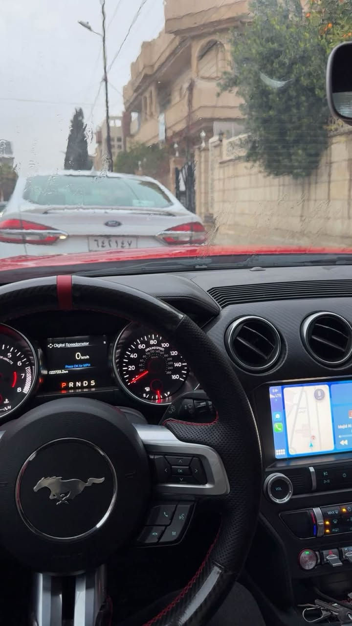 موستنك ايكوبوست • ٢٠٢٣ • احمر