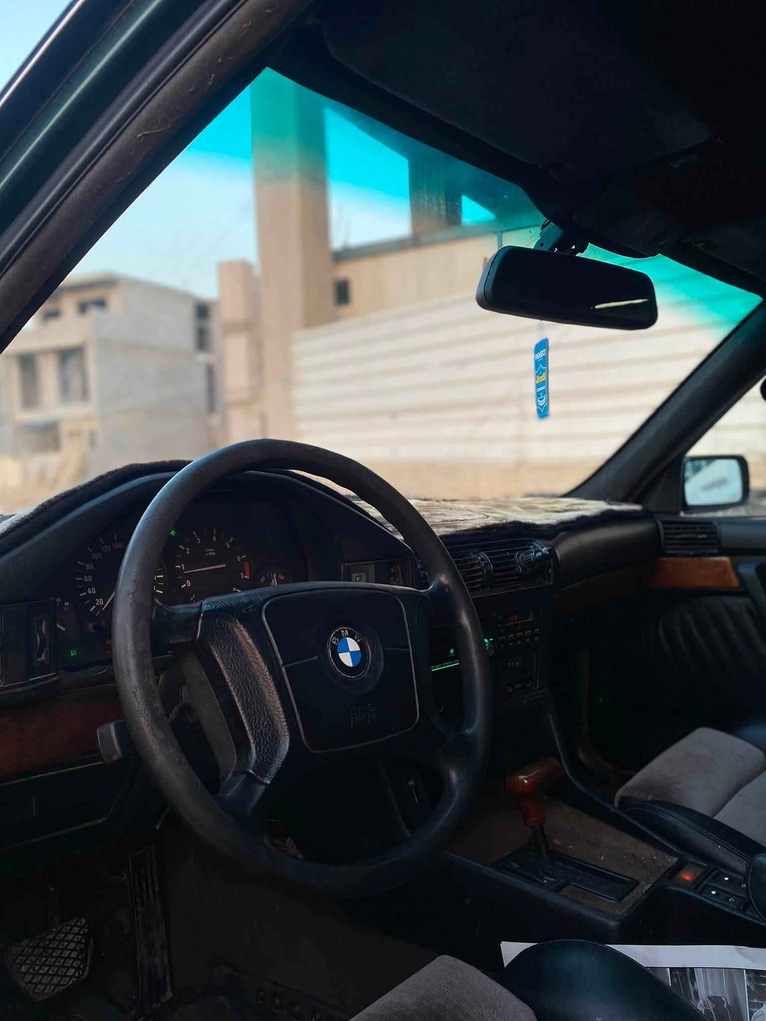 للبيع Bmw 530 V8
موديل 1995
مصبوغه عام جماليه بدون ضرر بدون خياس 
جاهزه من ناحية كير ومكينه وكهربائيات 
تبريد شغال 
اربع جامات كهرب 
سلايت 
كشنات رياضي M
طخم تايرات جدد 
دشبول ايرباك دركه ايرباك 
***********
واتساب ***********
