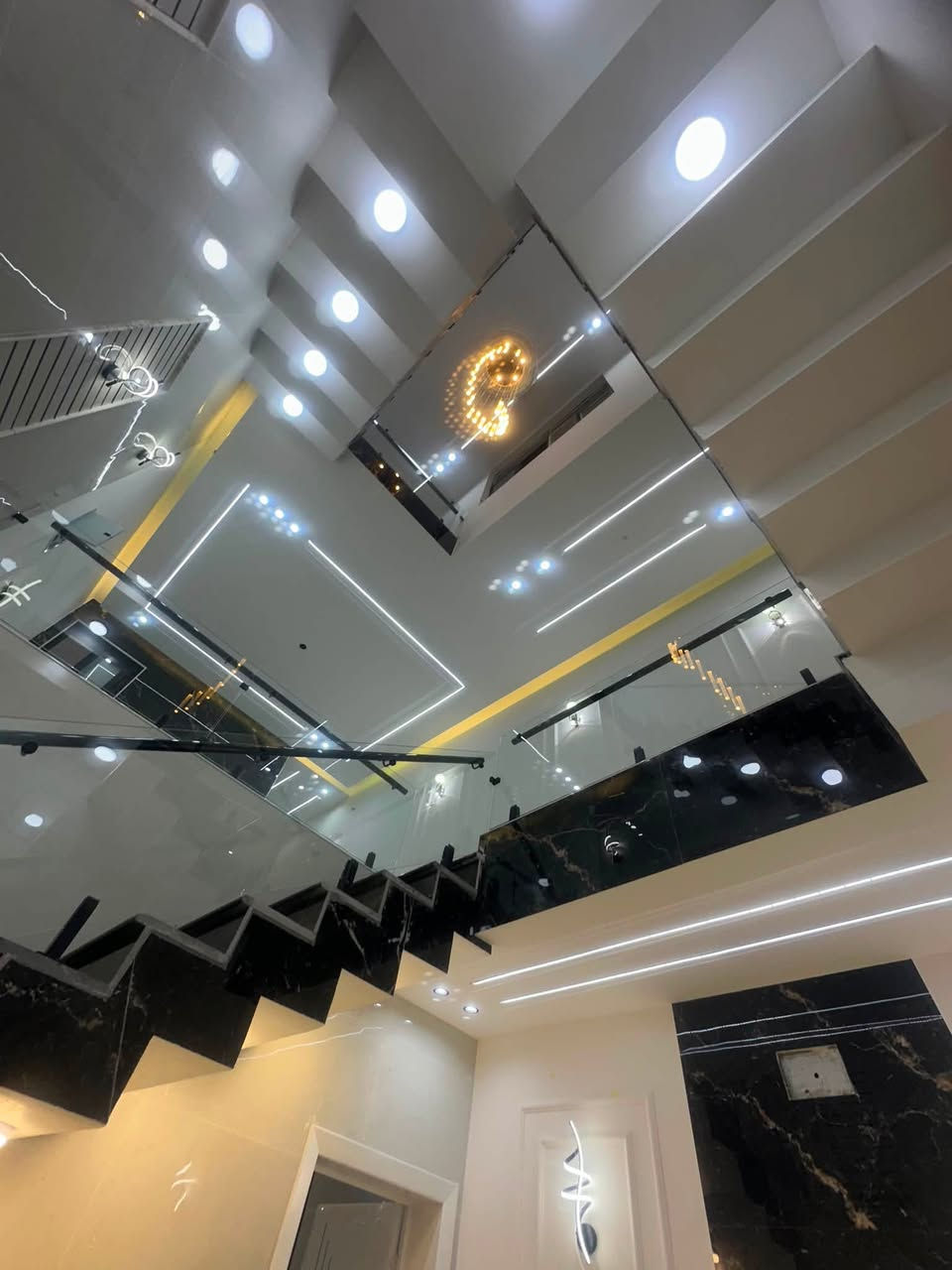 🌷🧿(الهم صل على محمد وال محمد)🧿🌷

         🔥🔥🏡#يعلن_مكتب ا سيد ثائر ومقولات للعقار 🏡🔥🔥

      🛑🔥عنوان المكتب/حي سلام/سايدين ابو دجاج🔥 🛑

           🛑🚏🚏ثاني ركن من جهة حي الجامعه🚏🚏🛑

     🟢#عندك_عقار_وتريد_تعرضه_دزه_النا_ولاتشيل_هم🟢

             🟠🟠#عنوان_التميز_والثقه_والابداع🟠🟠

                 (📲***********
             
               

            

___________جميع الارقام تدعم تطبيق الواتساب___________

    

      
          
             
               

            

___________جميع الارقام تدعم تطبيق الواتساب___________

    

       🔥🔥📣 🏠دار مساحه دار (100)في حي سلام🏠

    
      
            🔴🔥موقع ممتاز جدا  🔥🔴

  🏘️🏡 غرفه عدد1وصالة واستقبال ومطبخ وصحيات🚽🛁

  🏘️🏡 غرفة عدد2وصاله واستقبال ومطبخ وصحيات🚽🚿

                   🛑🛑مجموع الغرف في الدار 4🛑🛑

                         🔥  (مواصفات البناءvip) 🔥

  🧱طابوق نهروان البناء كله9انج صب كونكريت مركزي🪨🪬

        🔥ارضيات مرمر درجه اولى سيراميك درجه اولى 🔥

     🛑للاستفسار مراسلة الصفحه او الاتصال على الواتساب 🛑

             🟢تابع الحساب لتصل لكم كافه المنشورات 🟢

  🧱طابوق نهروان البناء كله9انج صب كونكريت مركزي🪨🪬

        🔥ارضيات مرمر درجه اولى سيراميك درجه اولى 🔥

     🛑للاستفسار مراسلة الصفحه او الاتصال على الواتساب 🛑

             🟢تابع الحساب لتصل لكم كافه المنشورات 🟢

🟡ابو جود الاسدي☎️***********
