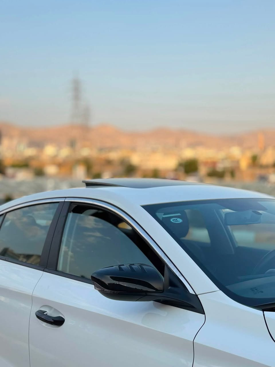 MG GT 2024
مەکینەی 15 بێ تۆربۆ دەبڵ کەم شەفت مەرغووب , سپی بەفری 
مواصەفات , بەصمە،برێک بەصمە ، ئۆتۆهۆلد ، کوشن جلد ، ناو سور و ڕەش ، حاسە ، کامێرە ، لایت لێزەر ، دوو بەصمەی بیلادی لەگەڵە ، سلاید ، تەحدید سورعە ، سوکان فۆلیۆم ، شاشەی دیجیتاڵ و زۆرێک لە مواصەفاتی تر ...
کامل جوانکاری بۆ کراوە
١: گاعی قالب 
٢: لیدی ناودەعامی (ئیشارەتەکان)
٣: دەسکەکانی کراوە بە ڕەش
٤: ئاوێنە باتمان 
٥: باڵی بۆ بەستراوە
٦:کامل ناوی کراوە بە کاربۆن فایبەر 
٧: لیدی دەعامی دواوەی بۆ بەستراوە بە لۆگۆی MG
کامل سێرفزی بۆ کراوە ، ڕۆنی تازە گۆراوە 
بێ بۆیاخ بێ سارد بێ تەعدیل تەنانەت دەعامیەکانیشی بەشەرت،سەیارەکە یەک دەستە وەک شەریکە ماوەتەوە  ، تەنها ٣ چالێ هەیە ڕاستەوخۆ بیکە بەناوی خۆتەوە سەیارەکە ڕەقەمە و جاهیزە ، سەیارەکە تەنها 30 هەزار کیلۆمەتر ڕۆشتووە ، تکایە ئەگەر مشتەری نیت لە کاتی خۆم خۆشت مەگرە هەموو زانیاریەکانئ نوسراوە سەیارەکە لە سلێمانیە 
📞***********
