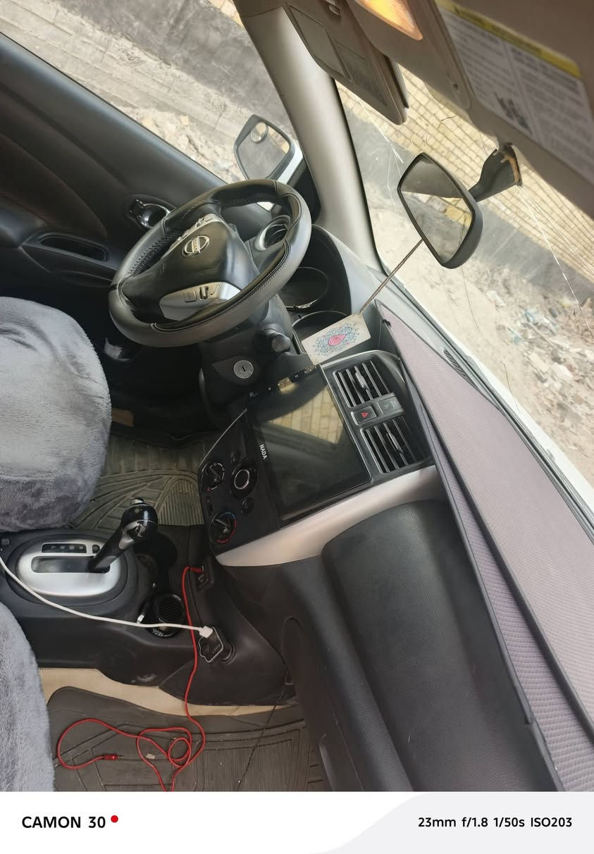 نيسان فيرسا للبيع مكانها ناصرية ضربتها جاملغ الأيسر من جهة السايق كير ومكينه مكفول ‏‪***********‬‏ غير متواجد علئ الفيس بوك
