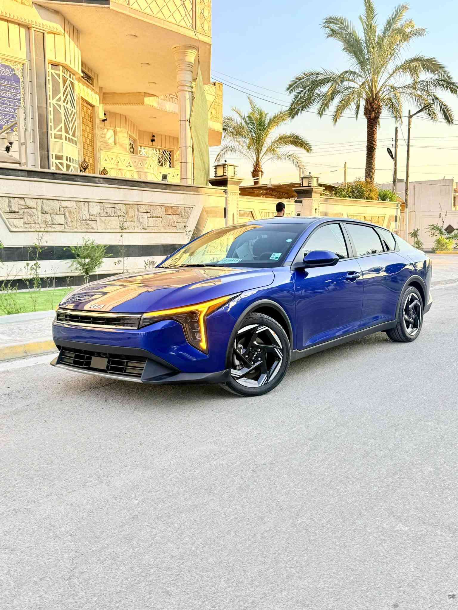السلام عليكم كيا K4 2025 وارد امريكي
مواصفات EX
بصمة تشغيل بصمة ابواب دخول ذكي رادارات امامي خلفي جانبي نقط عمياء تشغيل عن بعد قياده ذاتيه توقف ذاتي هند بريك بصمة تحديد مسار مثبت سرعه شحن لاسلكي اوتو هولد السياره بحالة الوكالة بنيد مصبوغ فقط راديترات وبدنه ورادار امامي جايات بداخل السيارة  مكفوله من التبديل ليبل واحد السيارة جديدة ومكفولة كفاله عامة 
مكاني بغداد ماشية 7000mi 
للتواصل *********** / *********** 
ملاحظة السيارة دخول جديد بدون رقم
