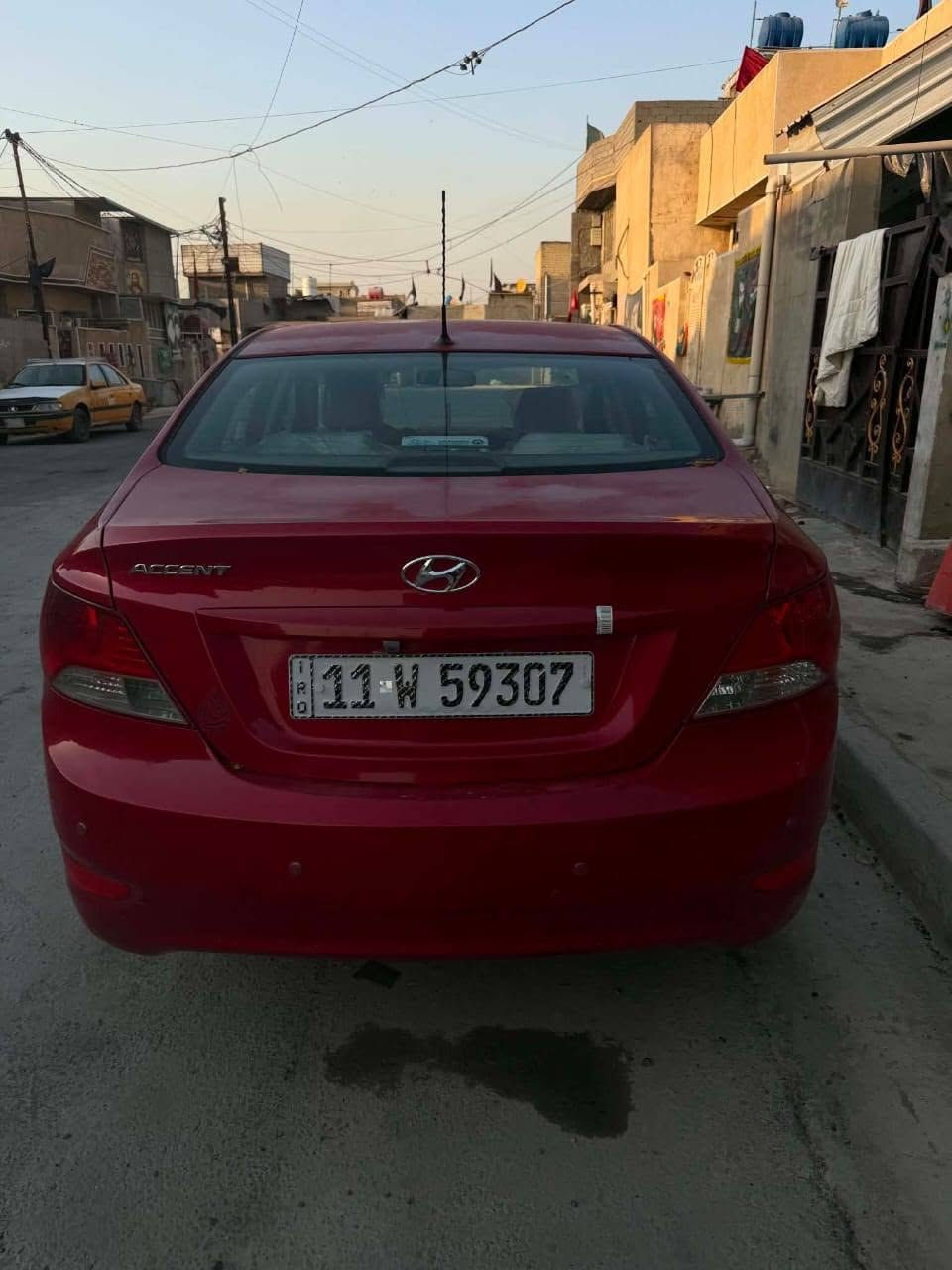سلام عليكم شباب اكسنت للبيع 
1وارد خليجي 
2كفاله عامه من ضربه وصبغ 
3شاشه كامره 
4تشغيل عن بعد 
5دوش 1600
6فول مواصفات
7ويل كب 5 
8 ماشيه 120
9مديل 2015
10كير ومحرك كفاله عامه برغي ممفتوح كله على وضع شركه وشكرأ
*********** 
السعر 103 وبيه مجال
