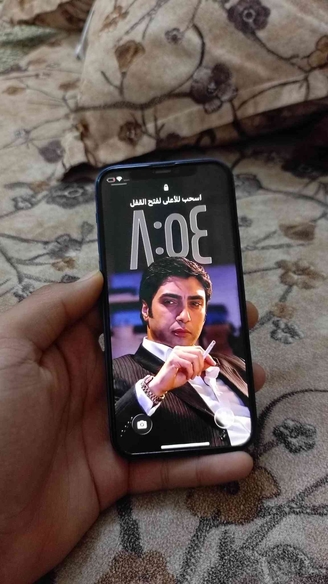آيفون ١٢ • ٦٤ • سماعة داخلية