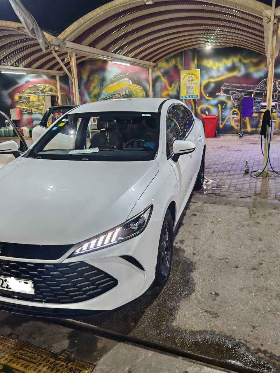 السلام عليكم
بي واي دي كن بلاس ٢٠٢٥ ماشيه ١٢ تقريبا باسمي رقم بغداد
بيها فقط طخه بسيطة ع كد شبر بالجاملغ الخلفي فوك الهلال جهة اليسار  داخل رصاصي مكاني بغداد وشرط التحويل
***********
