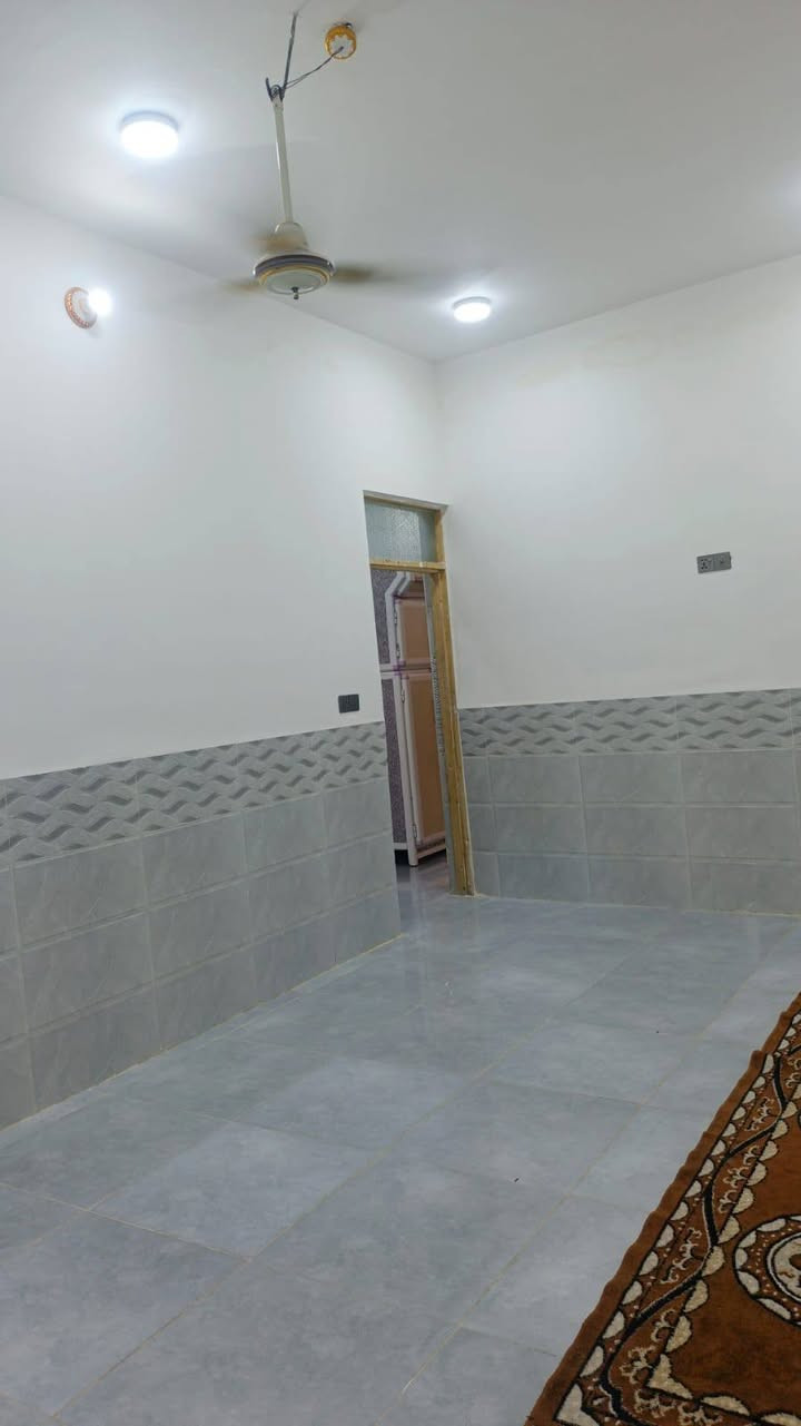 دار للبيع مقابيل شارع السبيس عمود262 سعر 35 مع المجال رقم الهاتف واتساب ***********
