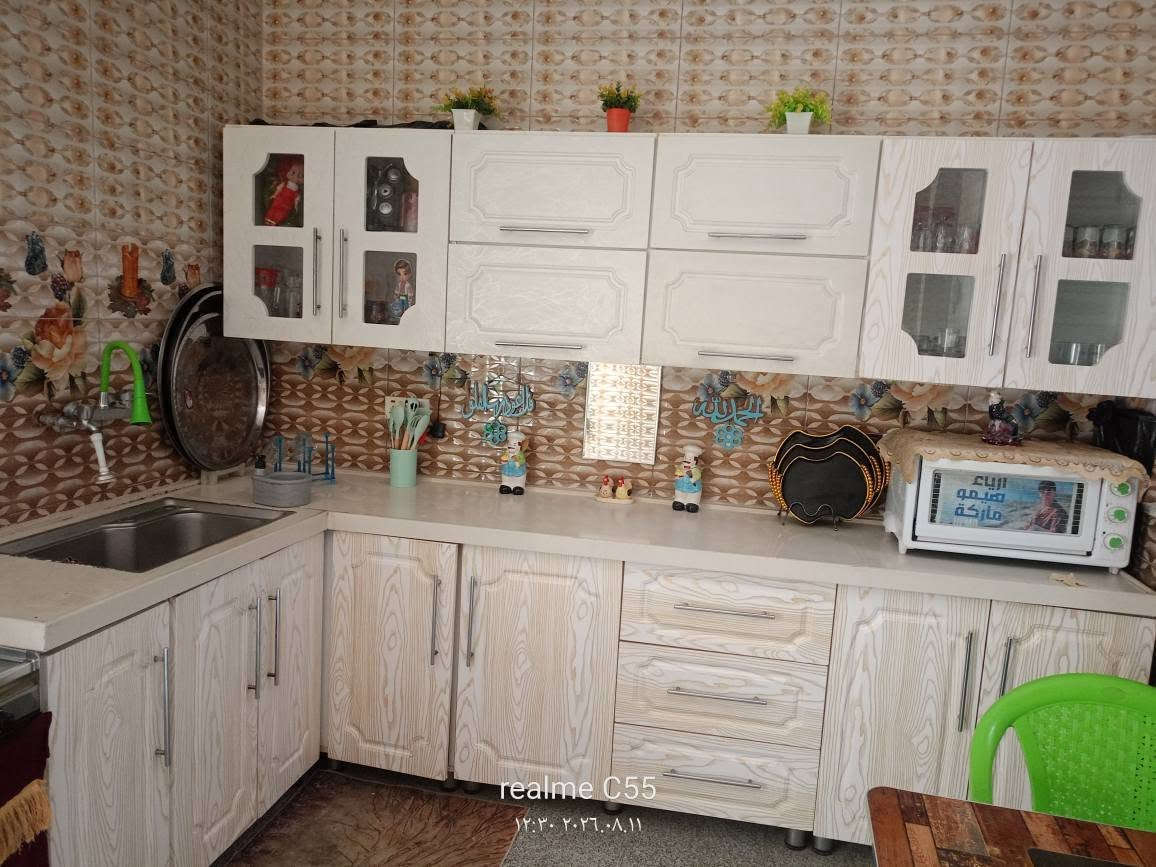 كاونتر اج دي اف المكان واسط قضاء الحي بحاله جيده قطعتين +سنك  الكاونتر مرمر كوارتز *********** الحال, واسط
