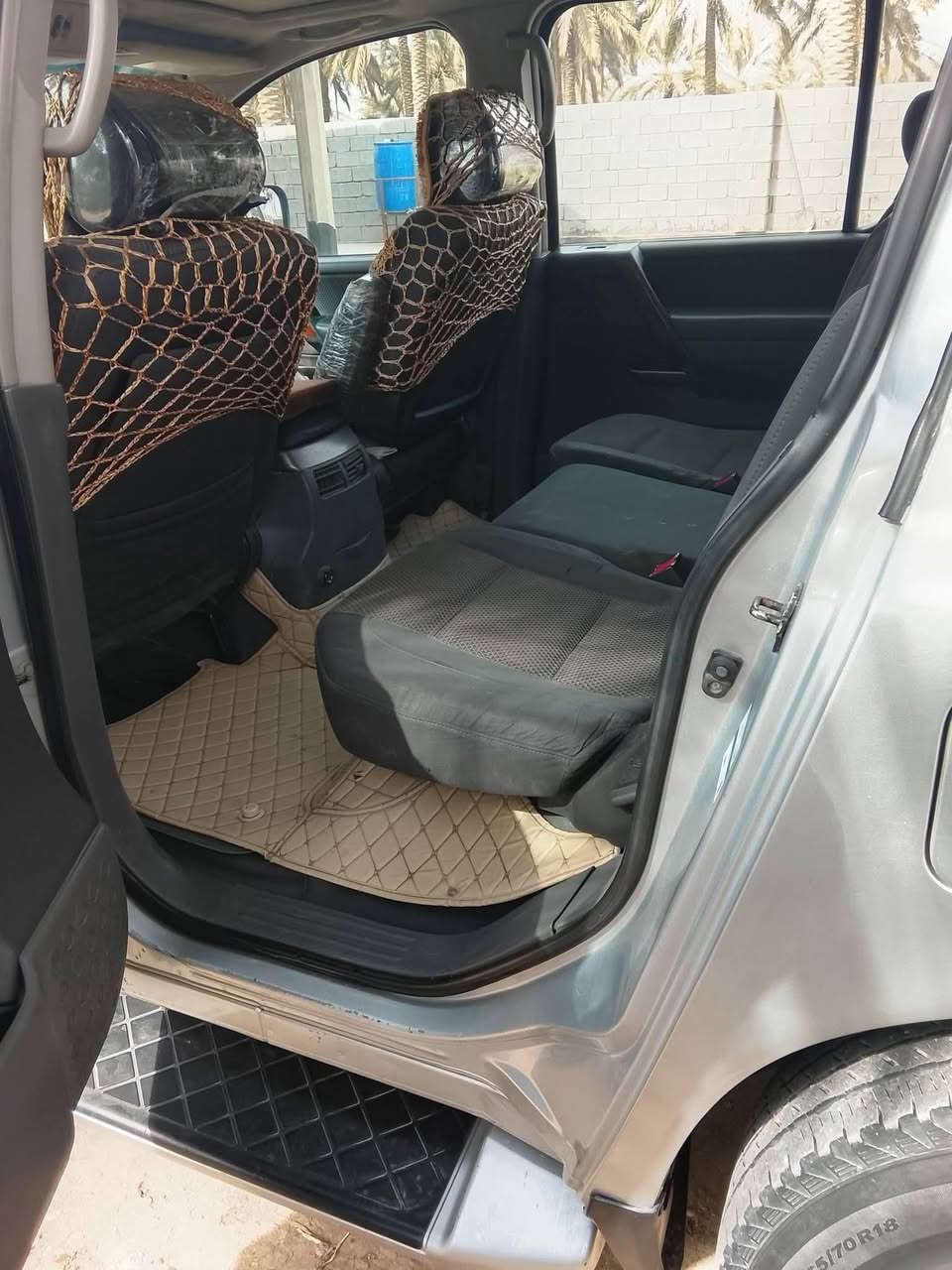 📣 نيسان ارمادا موديل 2006 للبيع
• ​نوع السيارة: نيسان ارمادا (Nissan Armada)
• ​الموديل: 2006
• ​الوضع القانوني: السنوية والسيارة باسمي (تحويل مباشر)
• ​الرقم: بابل (ألماني / إنكليزي)
• ​الموقع: ميسان _ العمارة 
​🛠️ المواصفات والحالة الفنية:
• ​المحرك والكير: بحالة ممتازة جداً (خير من الله)
• ​الحدادية: جاهزة  نسبة 70%
• ​التبريد: شغال وممتاز 
• ​الإضافات: مجهزة بمنظومة غاز سعة 60 لتر
• ​الصبغ: مصبوغة حزام (أثر جراد فقط، بدون حوادث قوية)
​💰 السعر والاتصال:
• ​السعر المطلـوب: 85 ورقة( 8,500$ دولار) وبيه مجال للشراي 
•  ​للتواصل والاستفسار (اتصال فقط):
◦ ​📞 ***********
◦ ​📞 ***********
