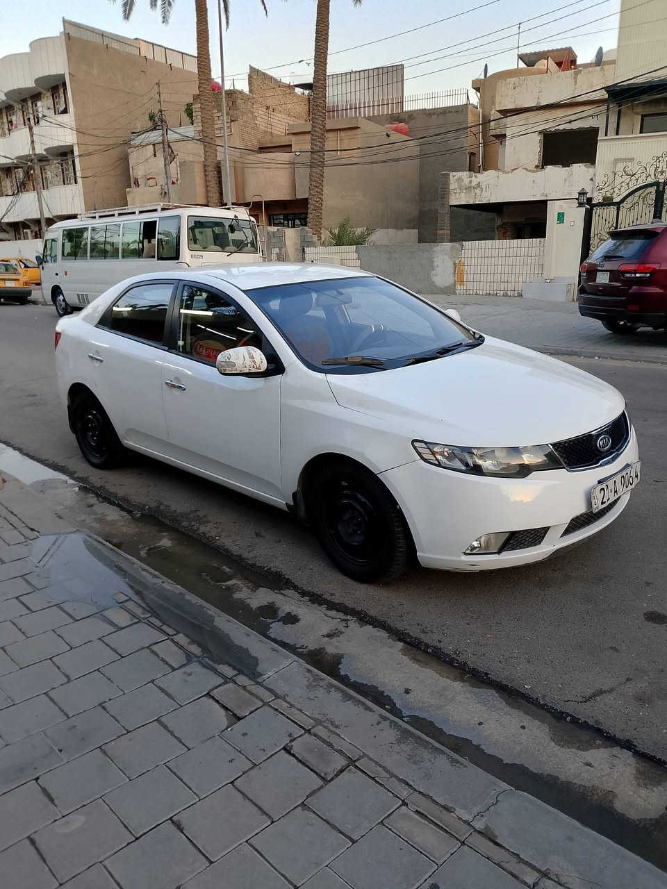 سيراتوا 2012 مكينة 1600 رقم سليمانيا مصبوغة حزام بدون دواخل نص صدر  تحويل مباشر  سعر 83وبيها مجال اتصال ***********  المكان كرادة الشرقية
