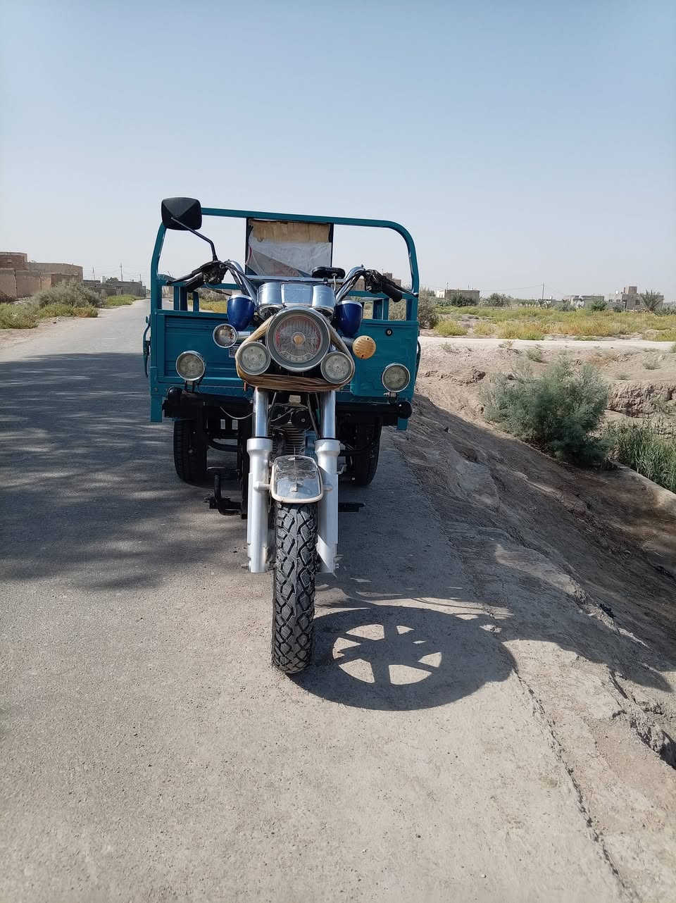 سلام عليكم ستوته للبيع جمره مديل ٢٣ اوراق اصوليه طالعه من مجمع الكرار ستوته خير من الله تواير جدد ثلاثتهن چوبلس كرهبائيات كله شغاله سلف نكره محركه خير من الله  ستوته عوزه ترتيب قليل ب ٢٣٥٠ وبيها مجال للشراي  مكاني ناصريه المركز خلف جامعه ذي قار علحولي الجديد وهذا رقمي ***********
