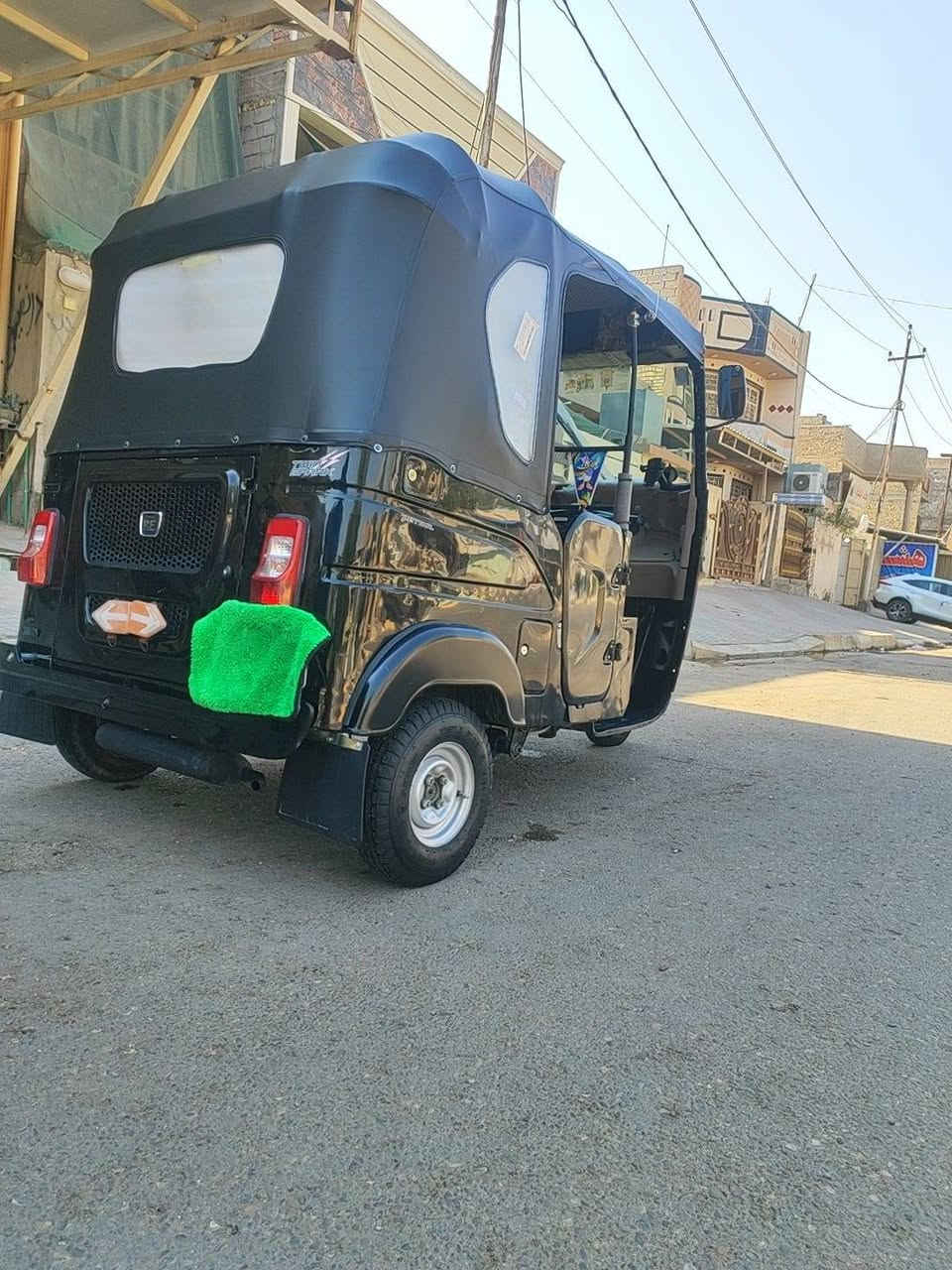 سلام عليكم تكتك لبيع موديل 22رقم بغداد نكليزي تكتك كفاله عامه ستفسار ***********
