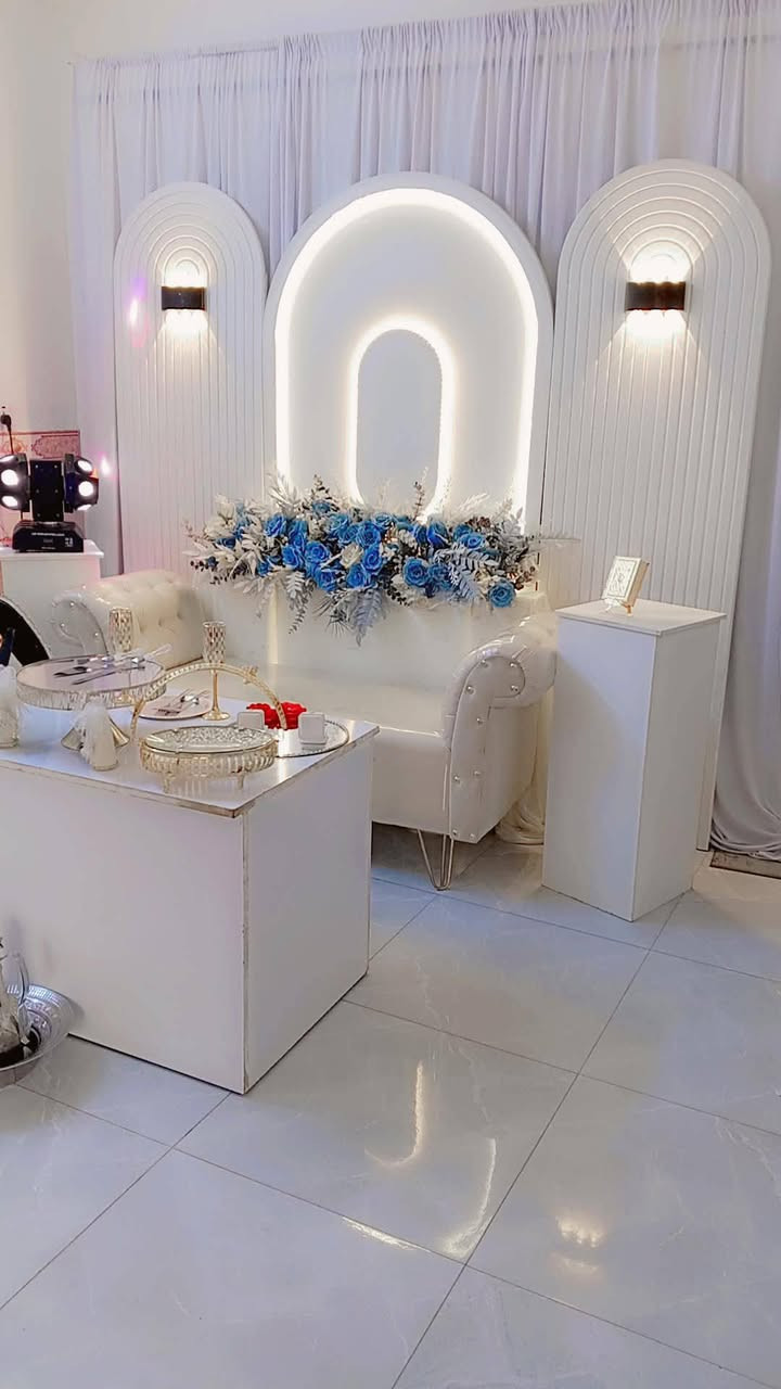 كوشات اعراس • توصيل للبيت • واتساب