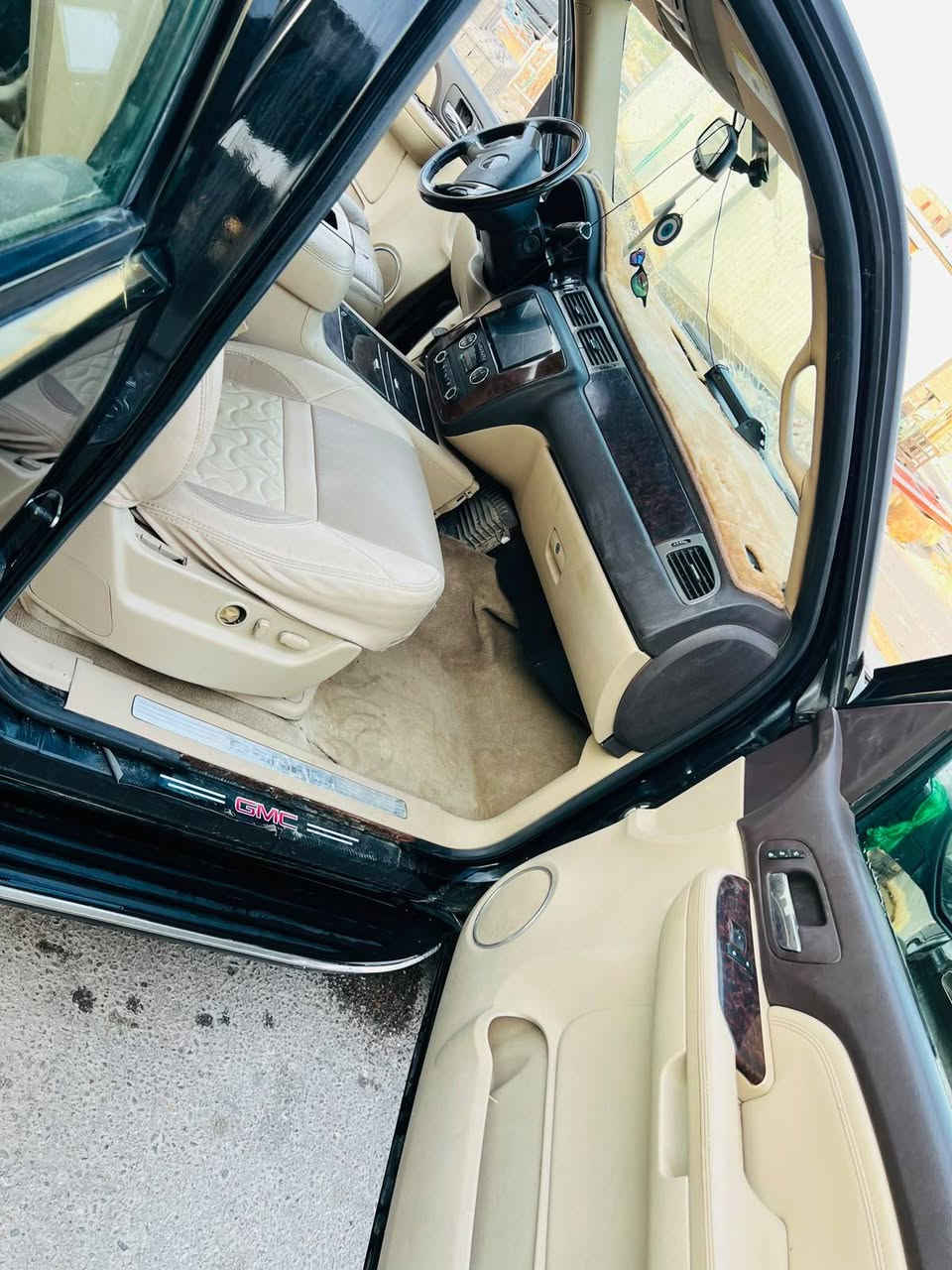 جمسي • فول مواصفات • ٢٠١١